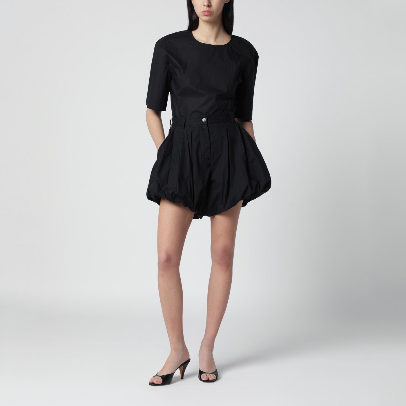 Thelatest Black Dafne Shorts Women TheLatest