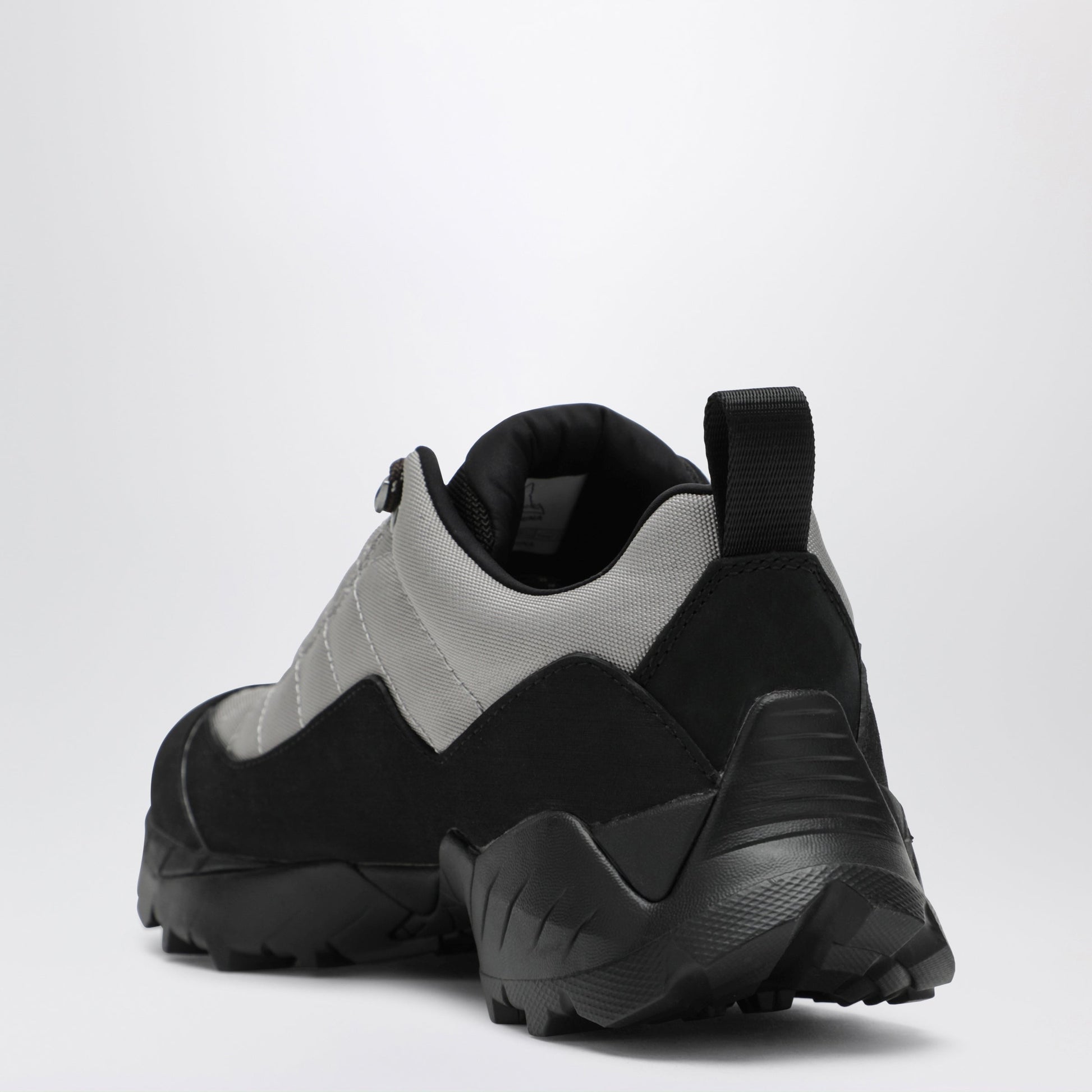 Roa Katharina Silver Sneakers Men ROA