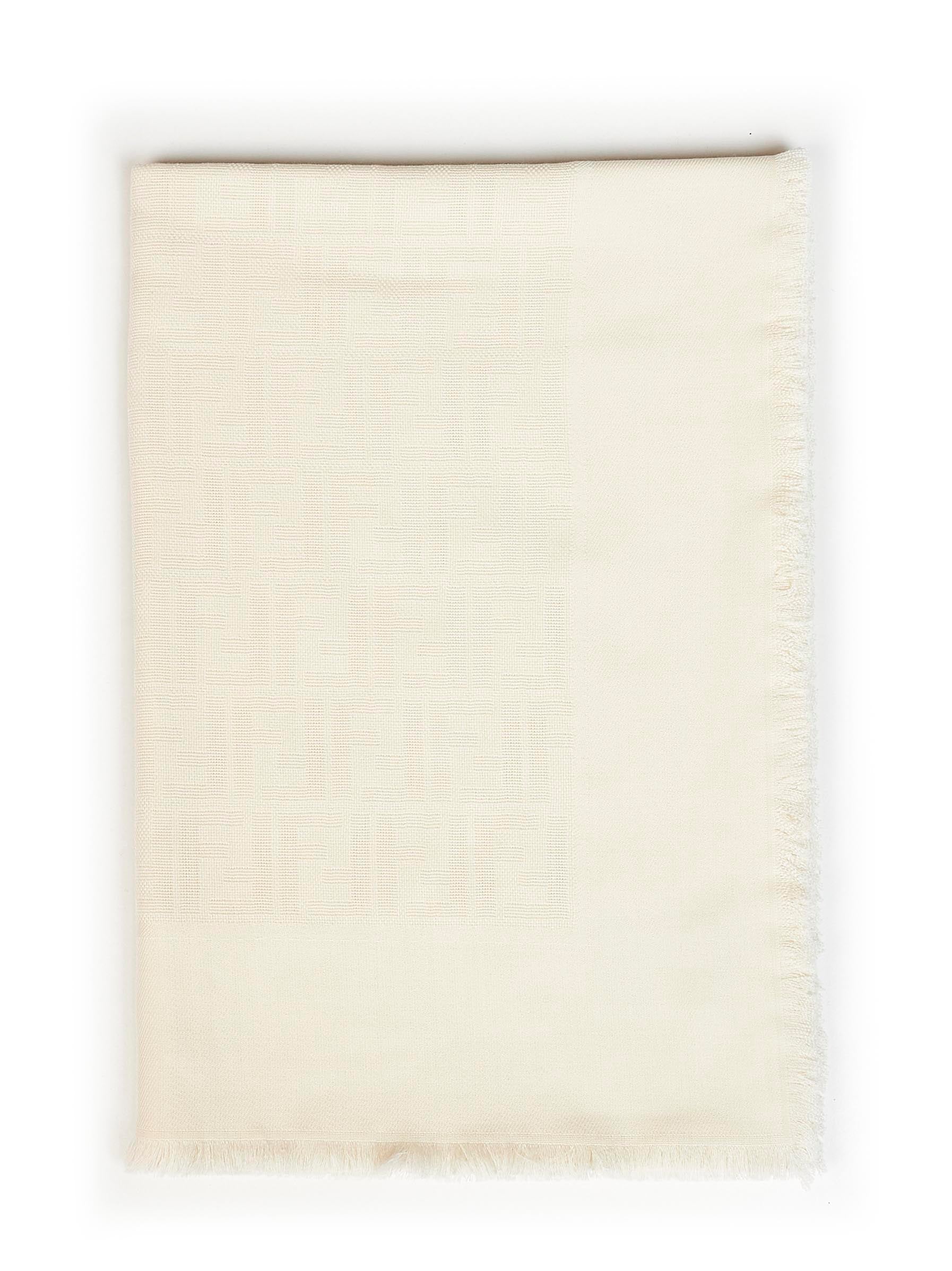 Fendi Silk Women Ivory Ff Wool And Silk And Cashmere Shawl<Br/> FENDI
