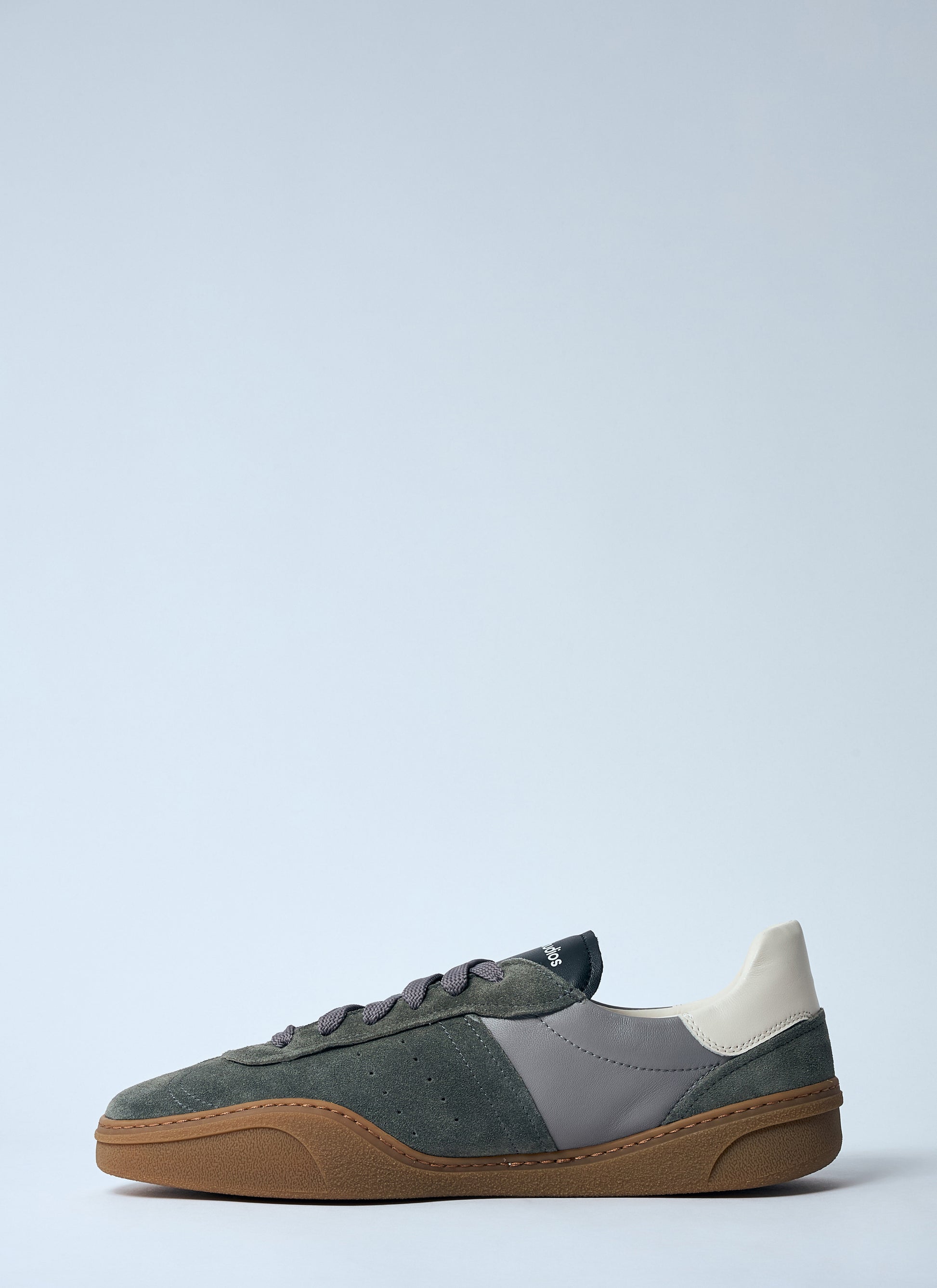 Acne Studios Men Leather Low-Top Sneakers ACNE STUDIOS