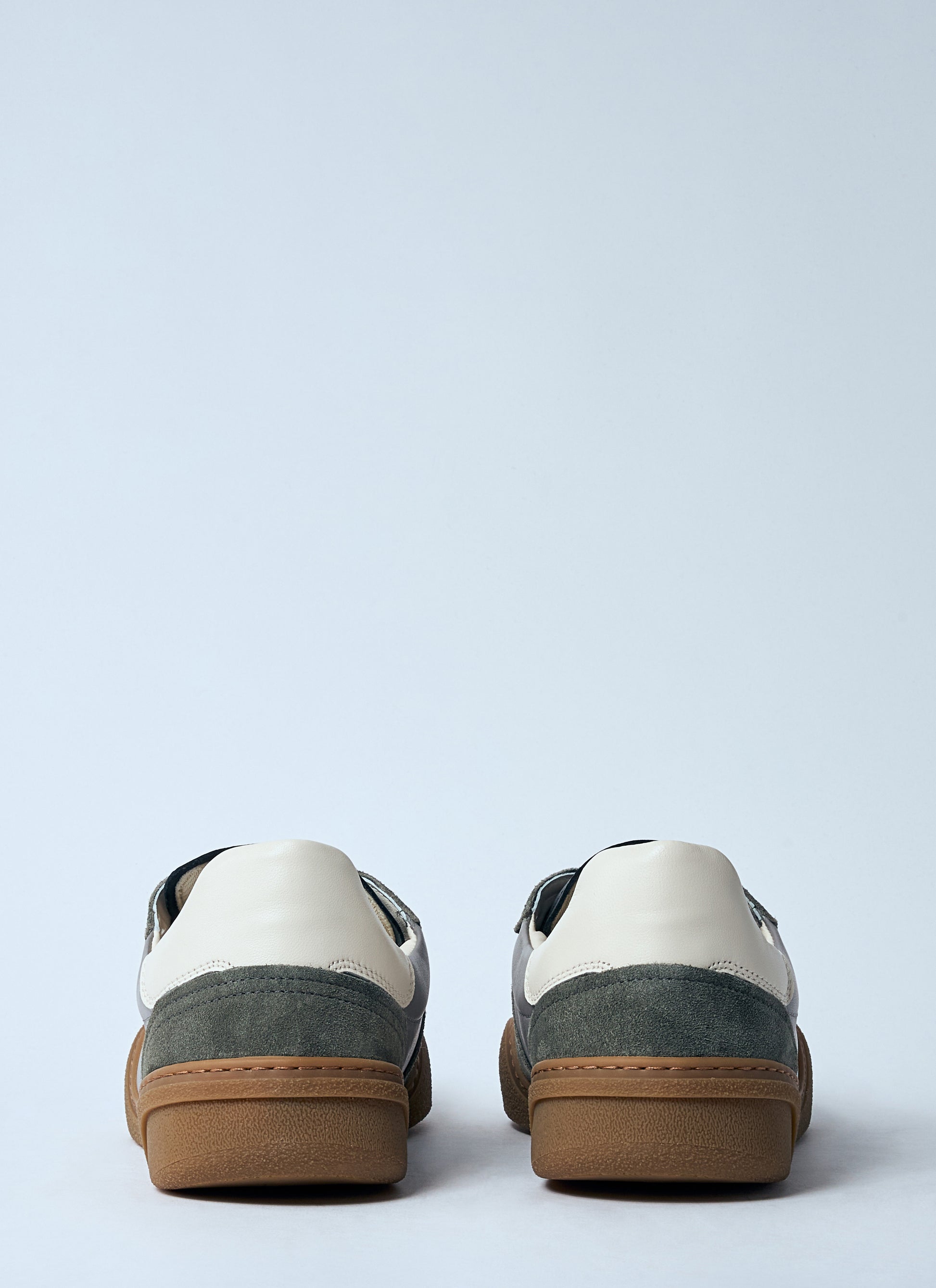 Acne Studios Men Leather Low-Top Sneakers ACNE STUDIOS