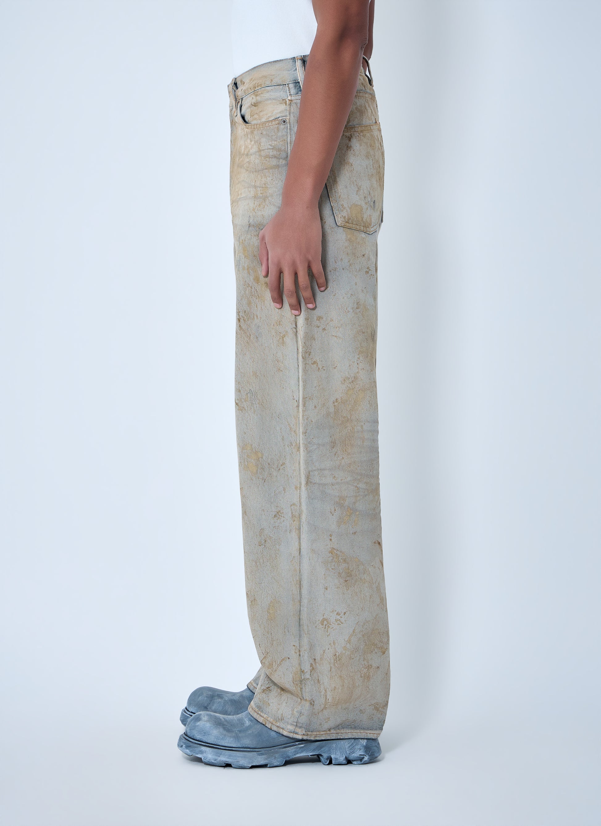 Acne Studios Men Wide-Leg Distressed Pants ACNE STUDIOS