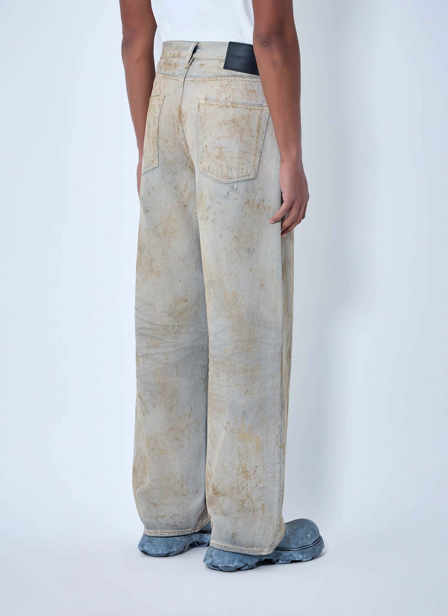 Acne Studios Men Wide-Leg Distressed Pants ACNE STUDIOS