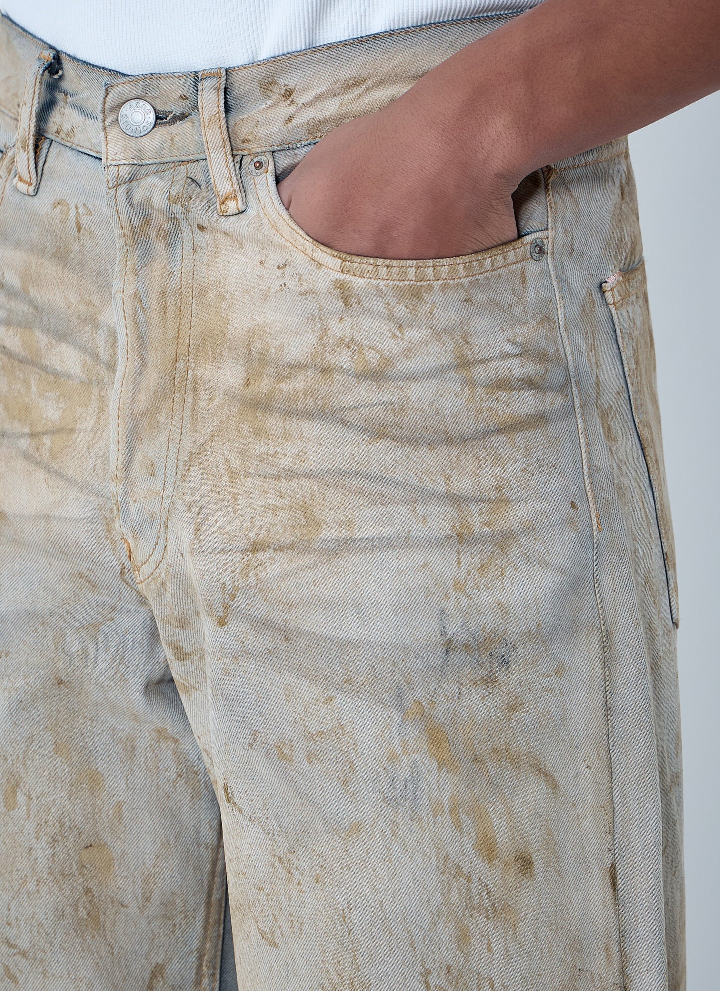 Acne Studios Men Wide-Leg Distressed Pants ACNE STUDIOS