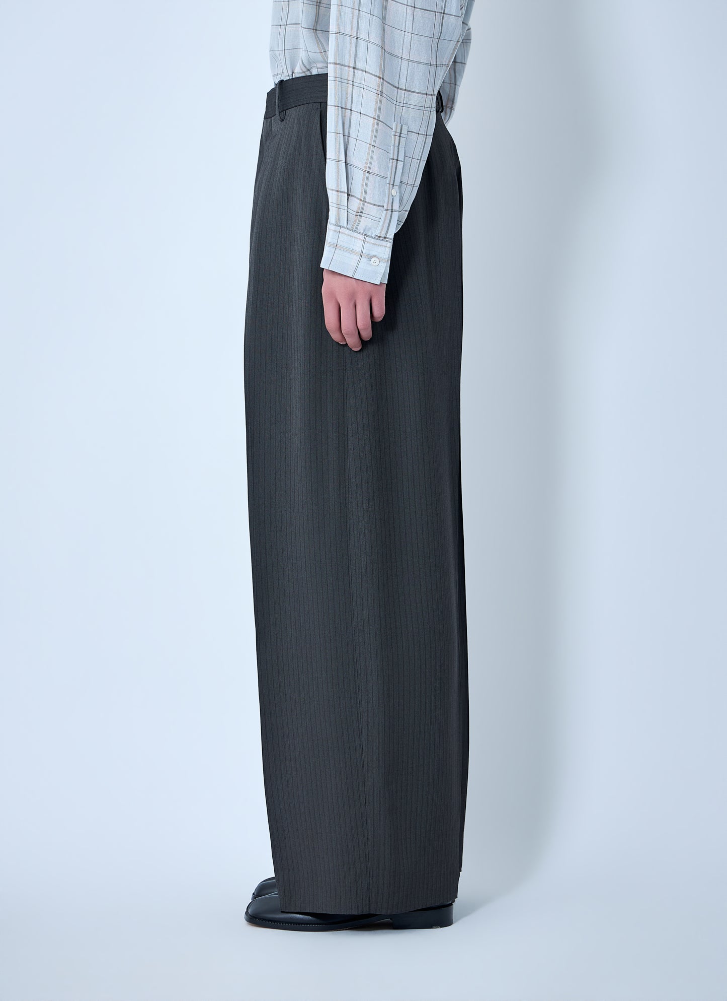Acne Studios Men Wide-Leg Trousers ACNE STUDIOS