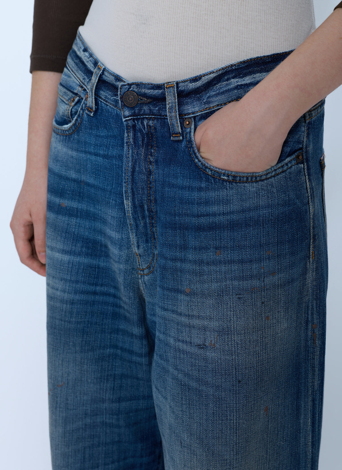 Acne Studios Women Loose Fit 1981 Jeans ACNE STUDIOS