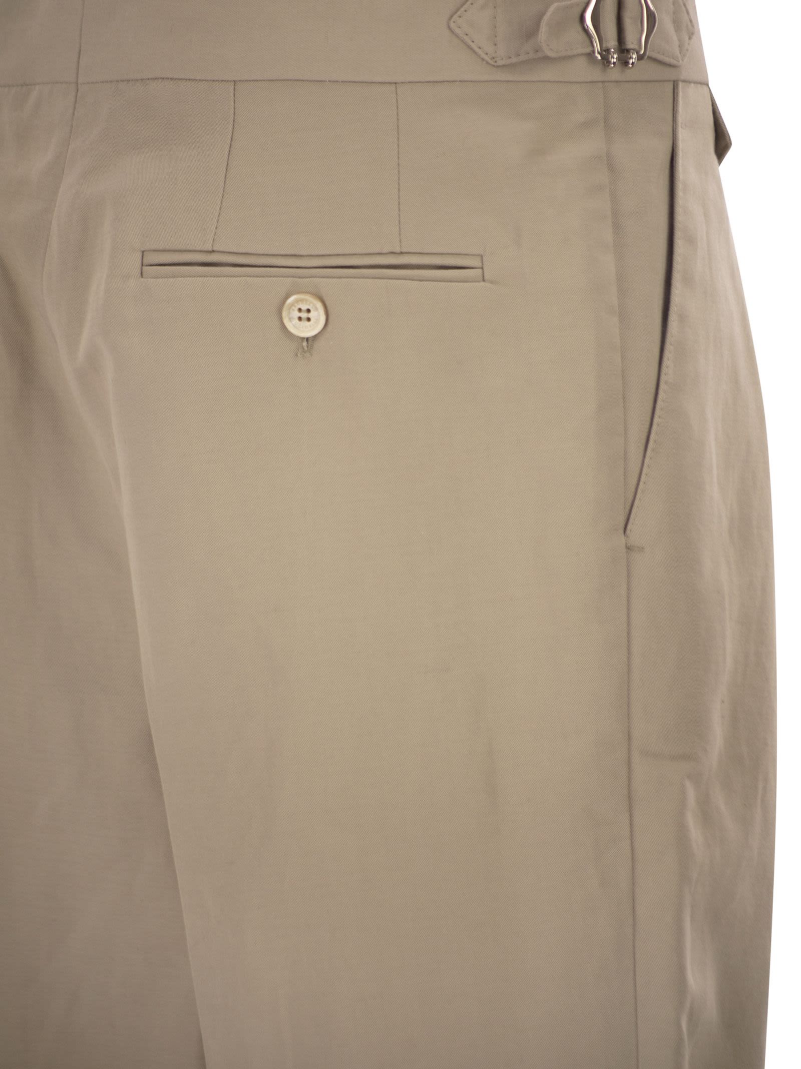 Brunello Cucinelli Men Cotton And Linen Panama Bermuda Shorts BRUNELLO CUCINELLI