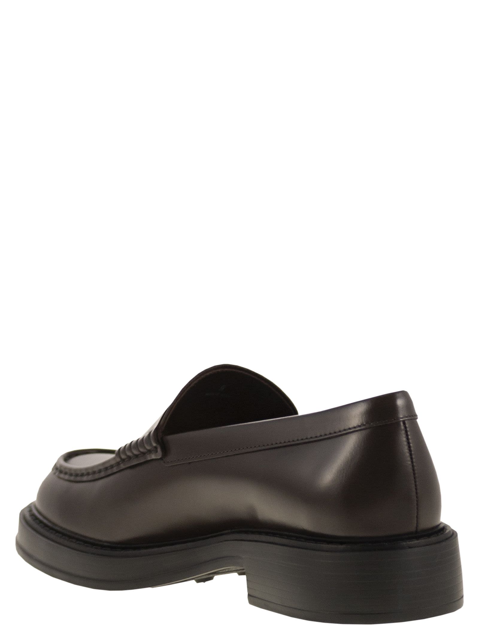 Tod's Men Leather Loafers TOD'S