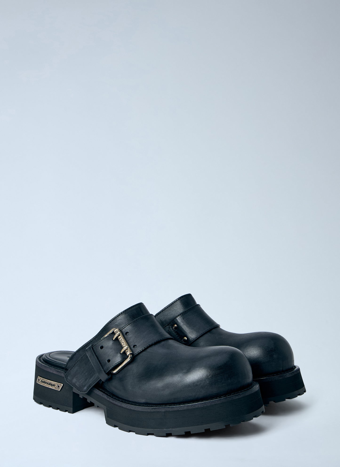 Balenciaga Men Venom Wurn-Out Mules BALENCIAGA