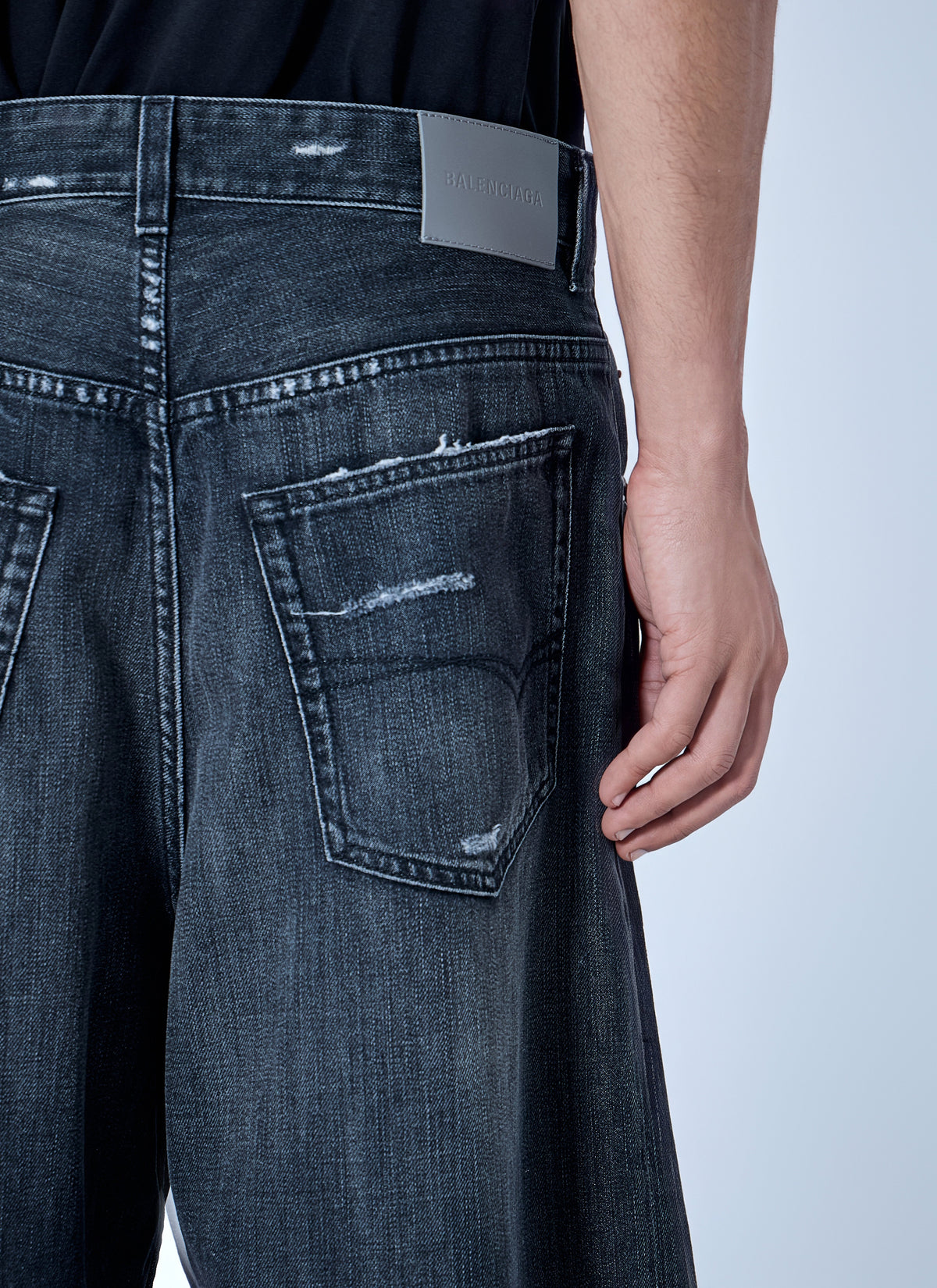 Balenciaga Men Pleated Baggy Jeans BALENCIAGA