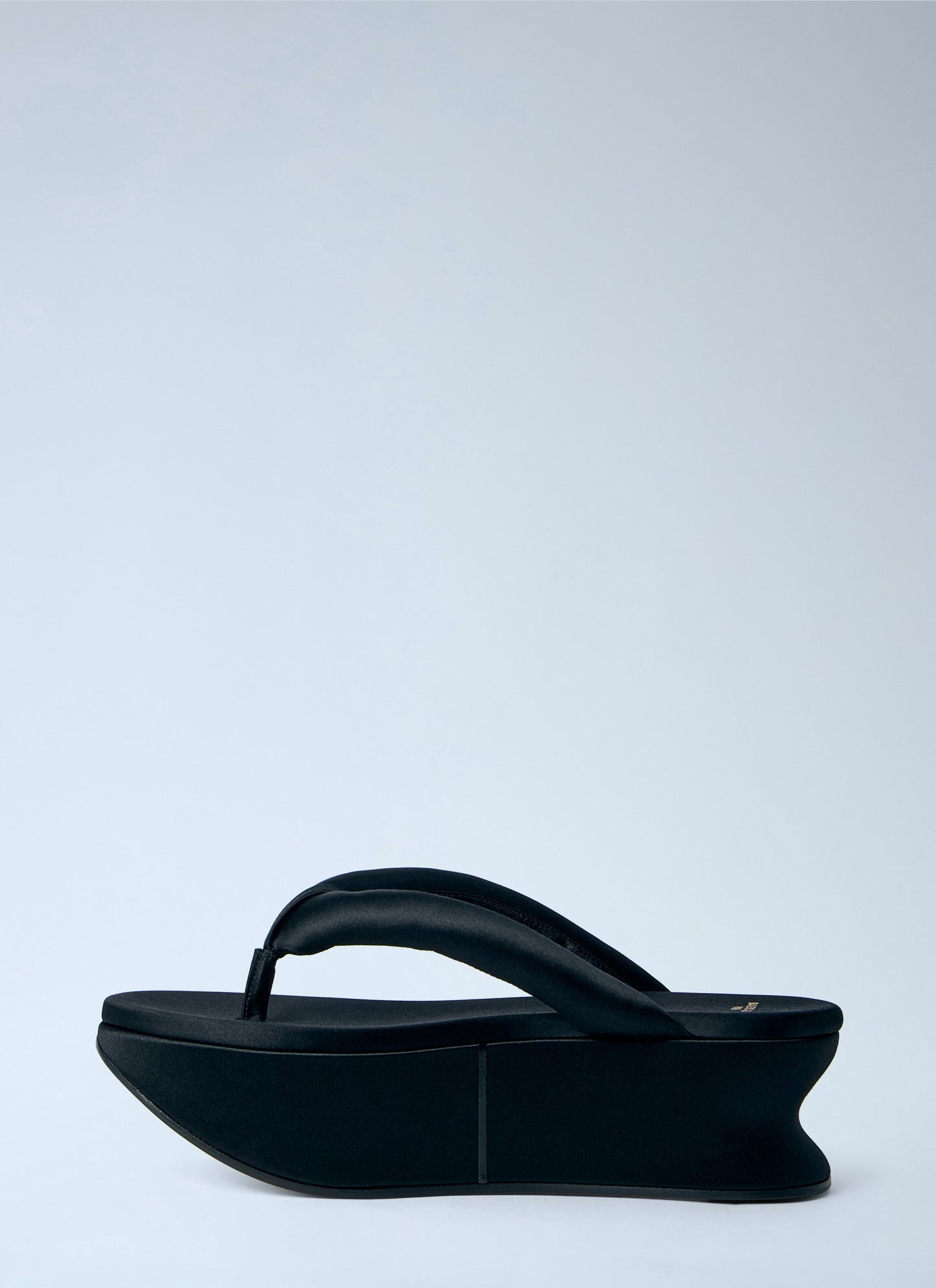 Balenciaga Women Gaeta Thong Sandals BALENCIAGA