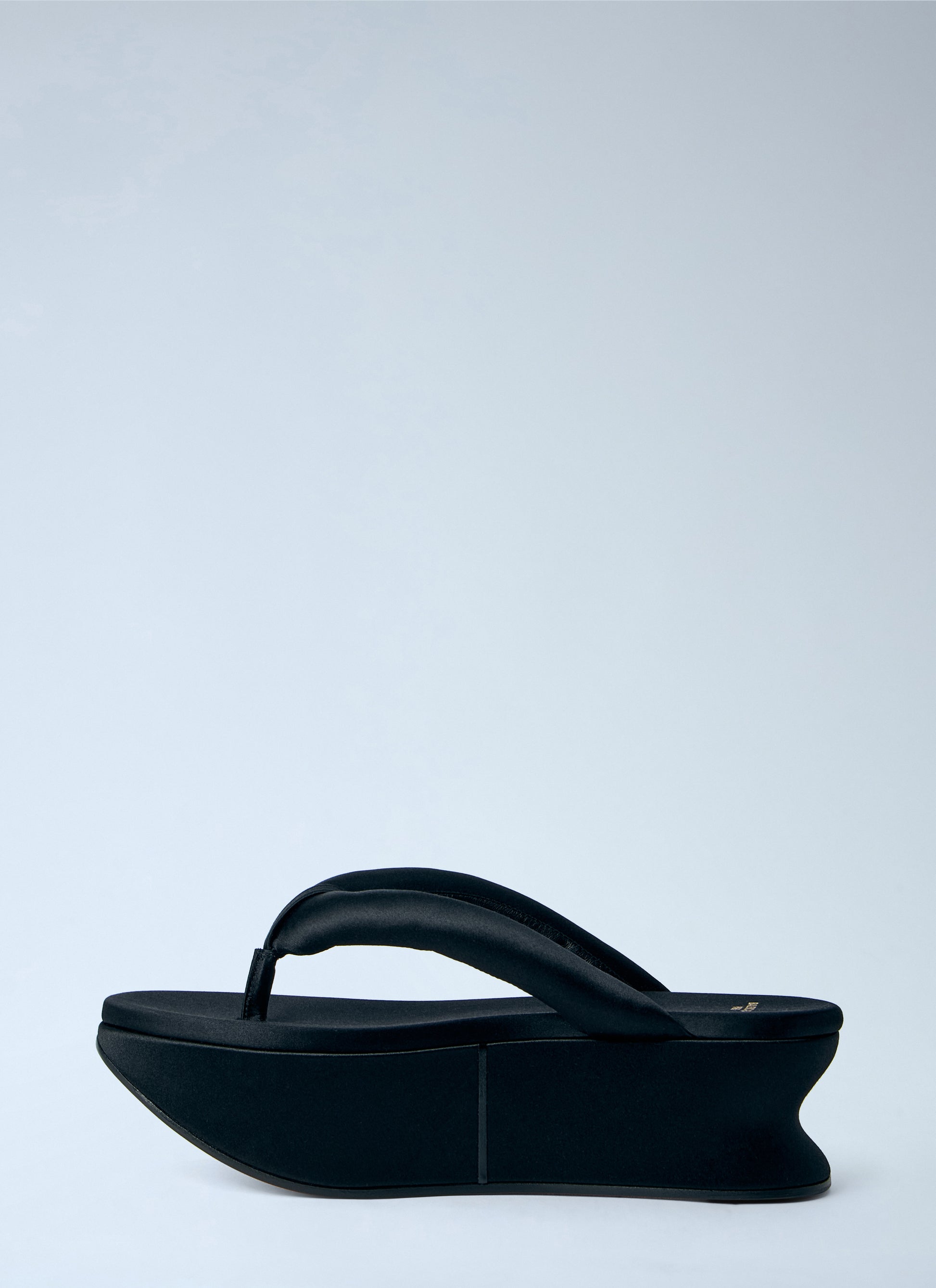 Balenciaga Women Gaeta Thong Sandals BALENCIAGA