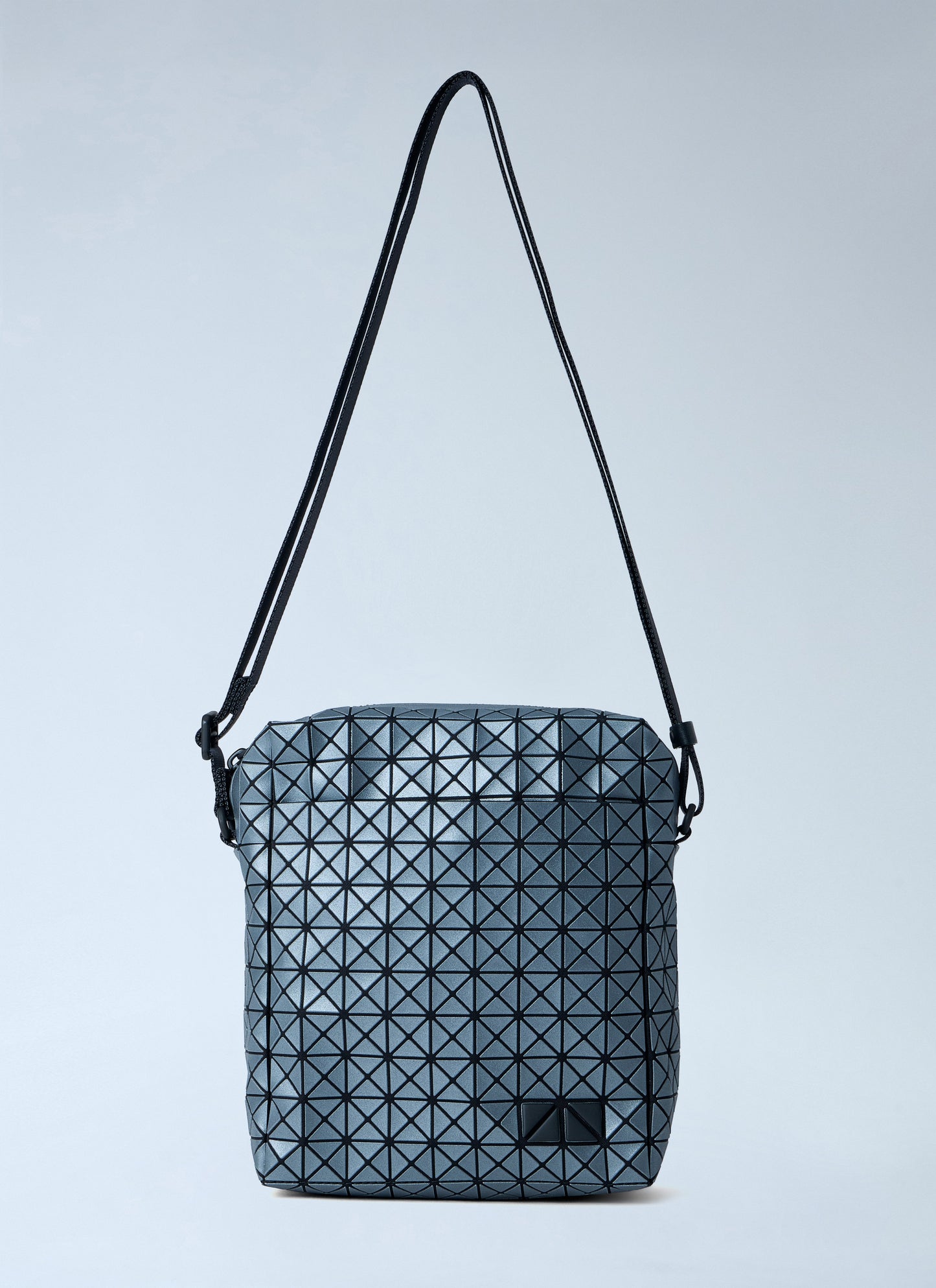 Bao Bao Issey Miyake Women Voyager Reflector Crossbody Bag BAO BAO ISSEY MIYAKE