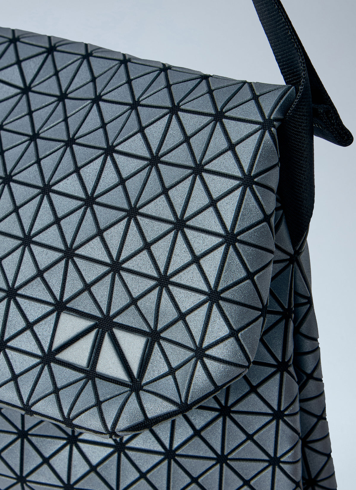 Bao Bao Issey Miyake Men Froggy Reflector Crossbody Bag BAO BAO ISSEY MIYAKE