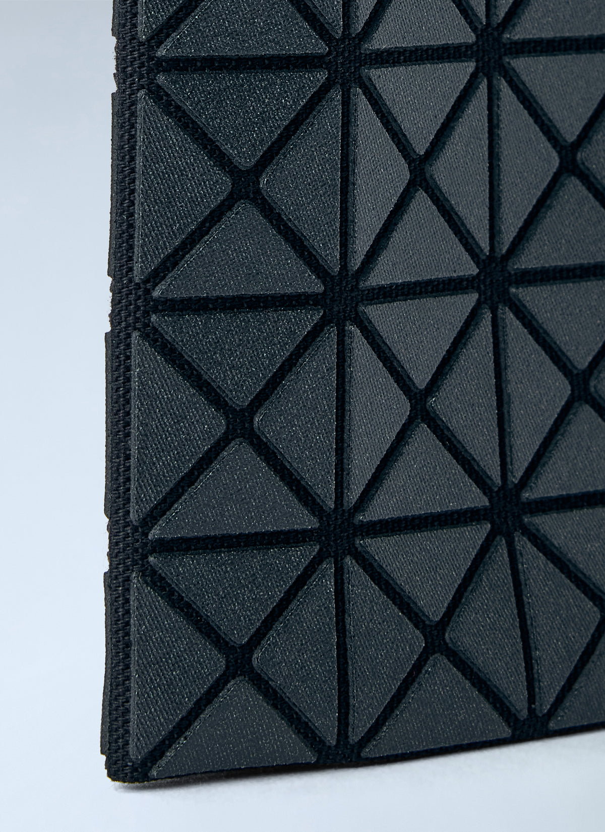 Bao Bao Issey Miyake Men Oyster Card Holder BAO BAO ISSEY MIYAKE