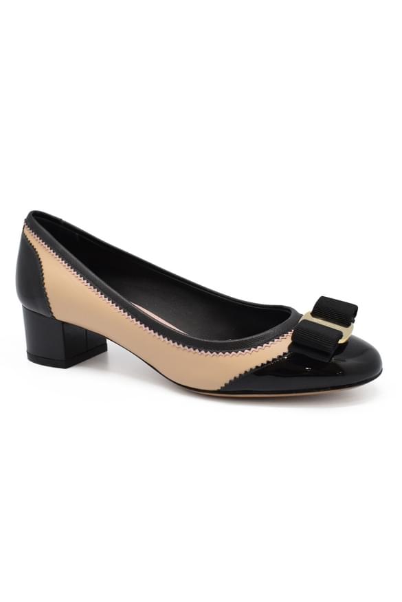 Salvatore Ferragamo Women Eva Leathe Pumps FERRAGAMO
