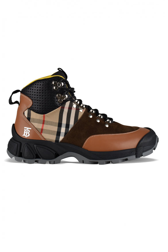 Burberry Men Arthur Boots BURBERRY