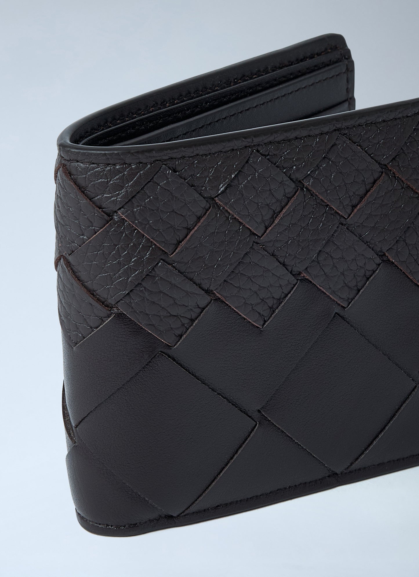 Bottega Veneta Men Intrecciato Bi-Fold Wallet BOTTEGA VENETA