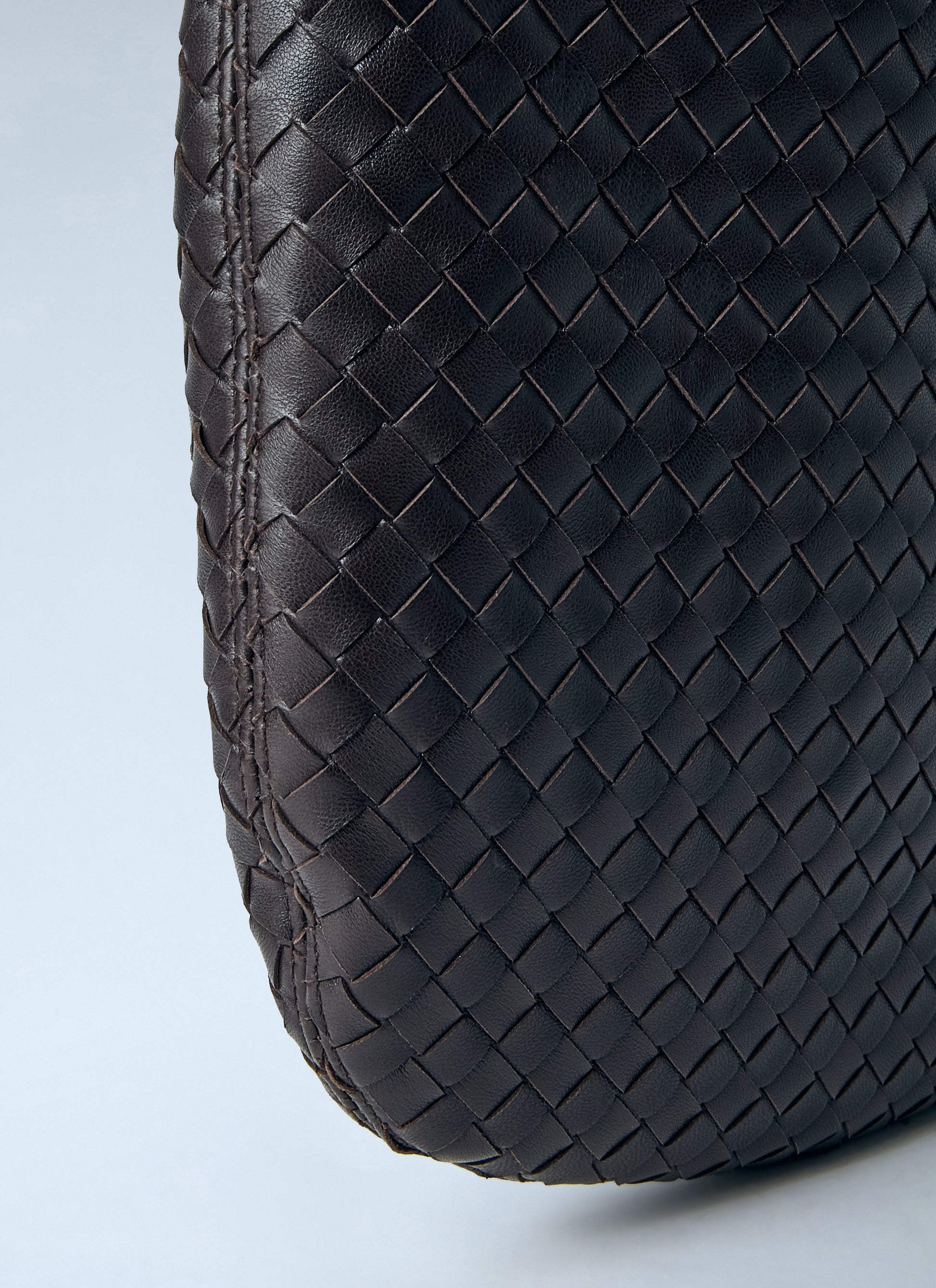 Bottega Veneta Men Veneto Medium Crossbody Bag BOTTEGA VENETA