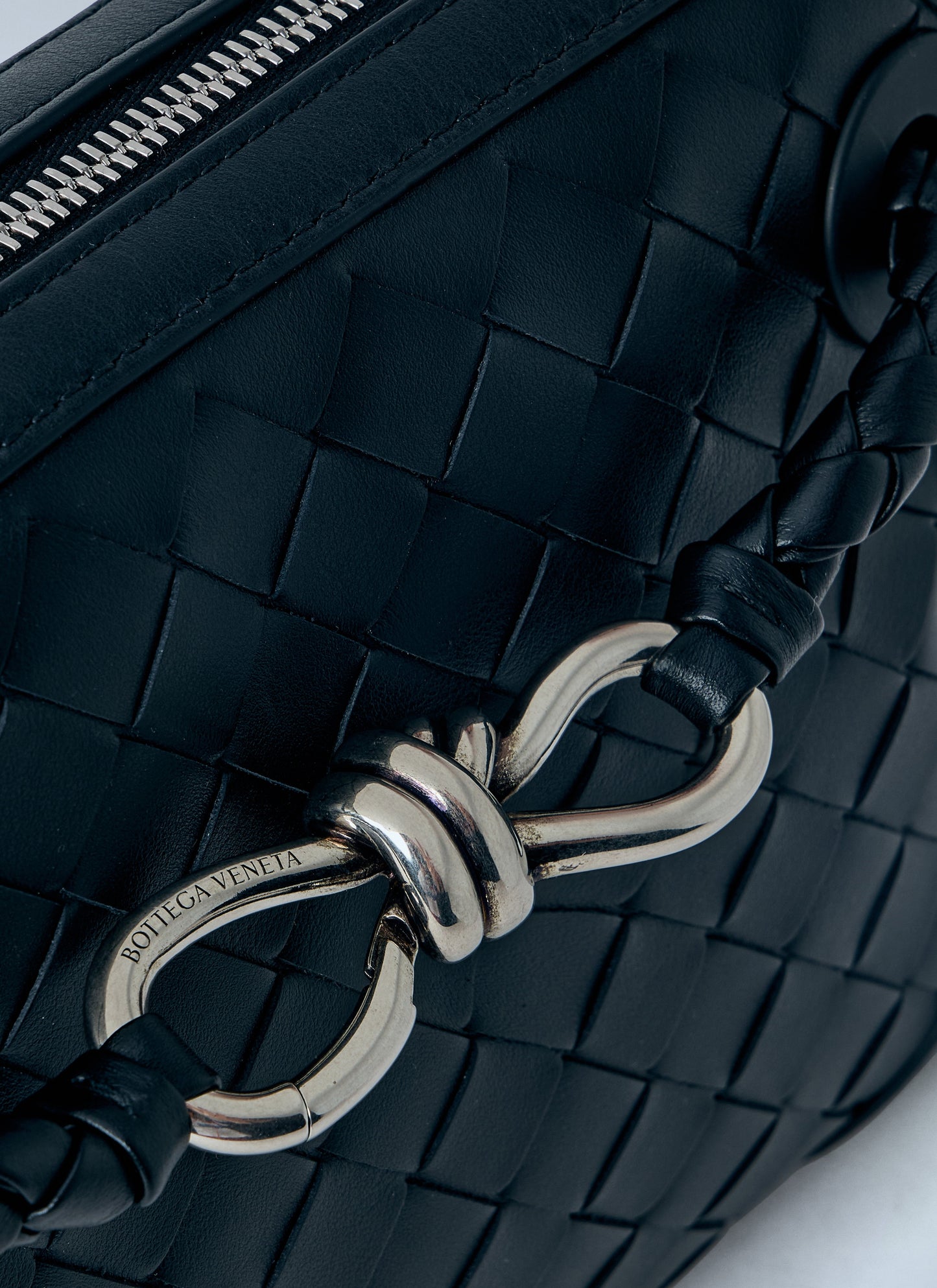 Bottega Veneta Men Andiamo Zipped Messenger Bag BOTTEGA VENETA