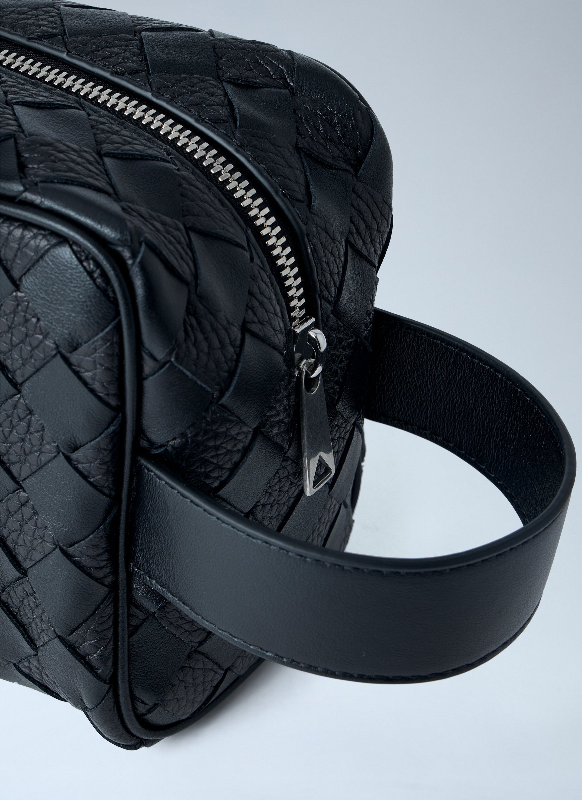 Bottega Veneta Men Intrecciato Travel Pouch BOTTEGA VENETA
