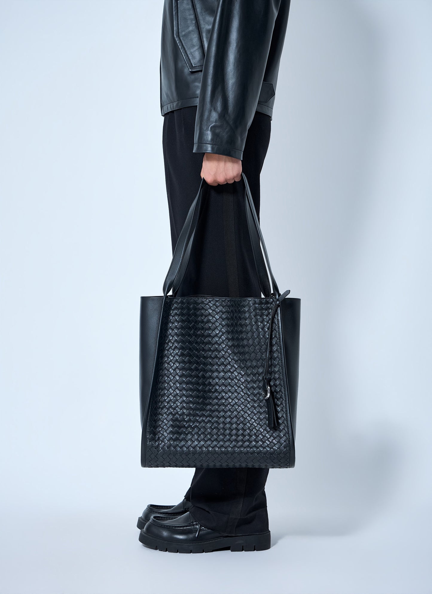 Bottega Veneta Men Corriere Tote Bag BOTTEGA VENETA