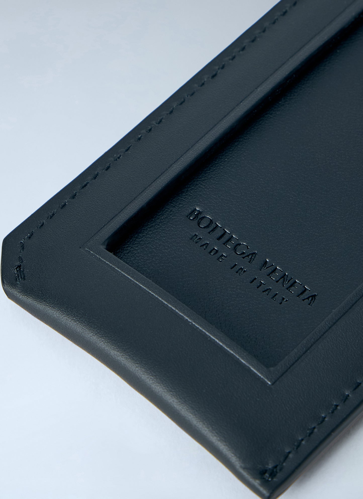 Bottega Veneta Men Intrecciato Piccolo Badge Holder BOTTEGA VENETA