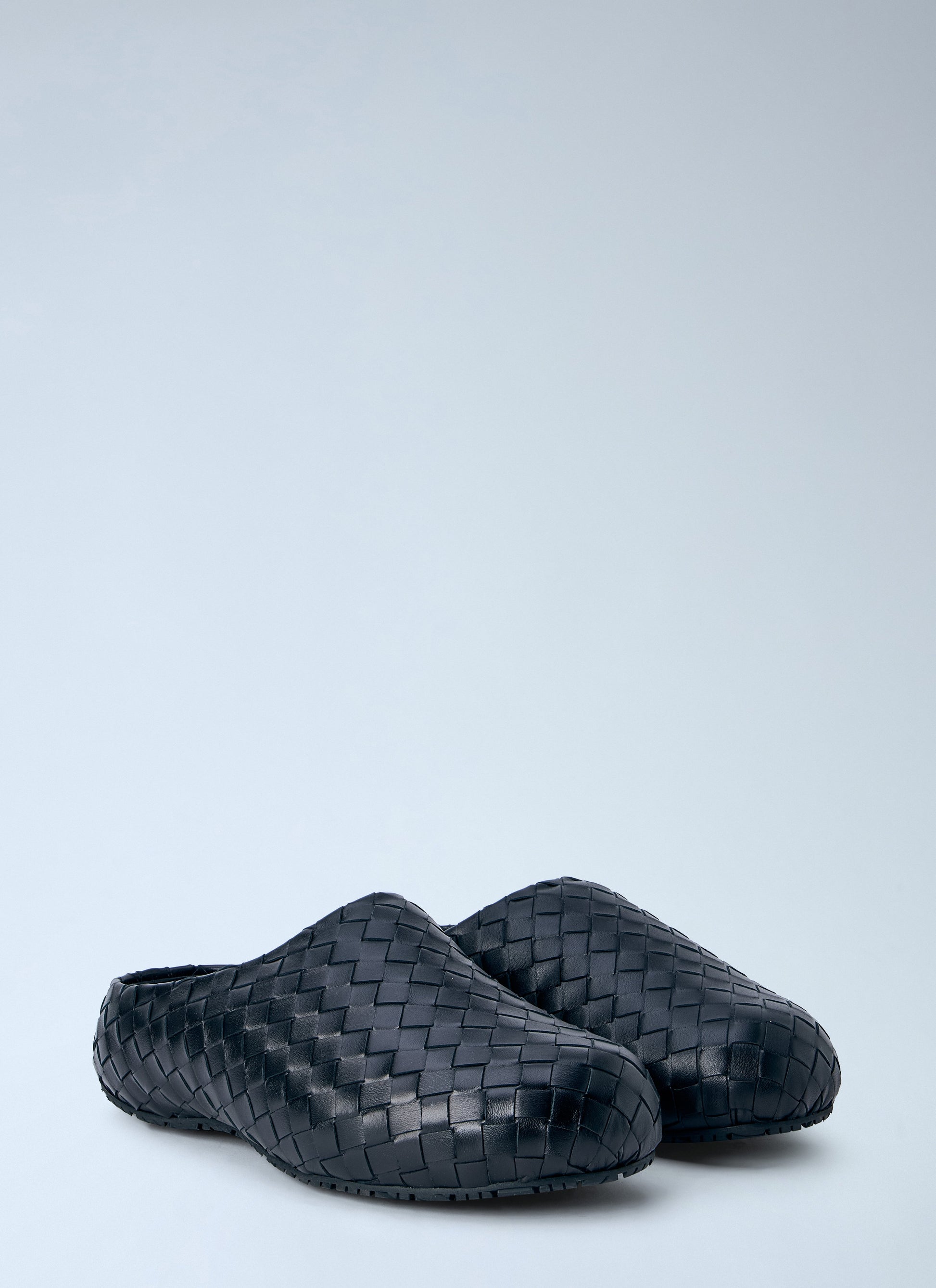 Bottega Veneta Men Klog Intrecciato Mules BOTTEGA VENETA