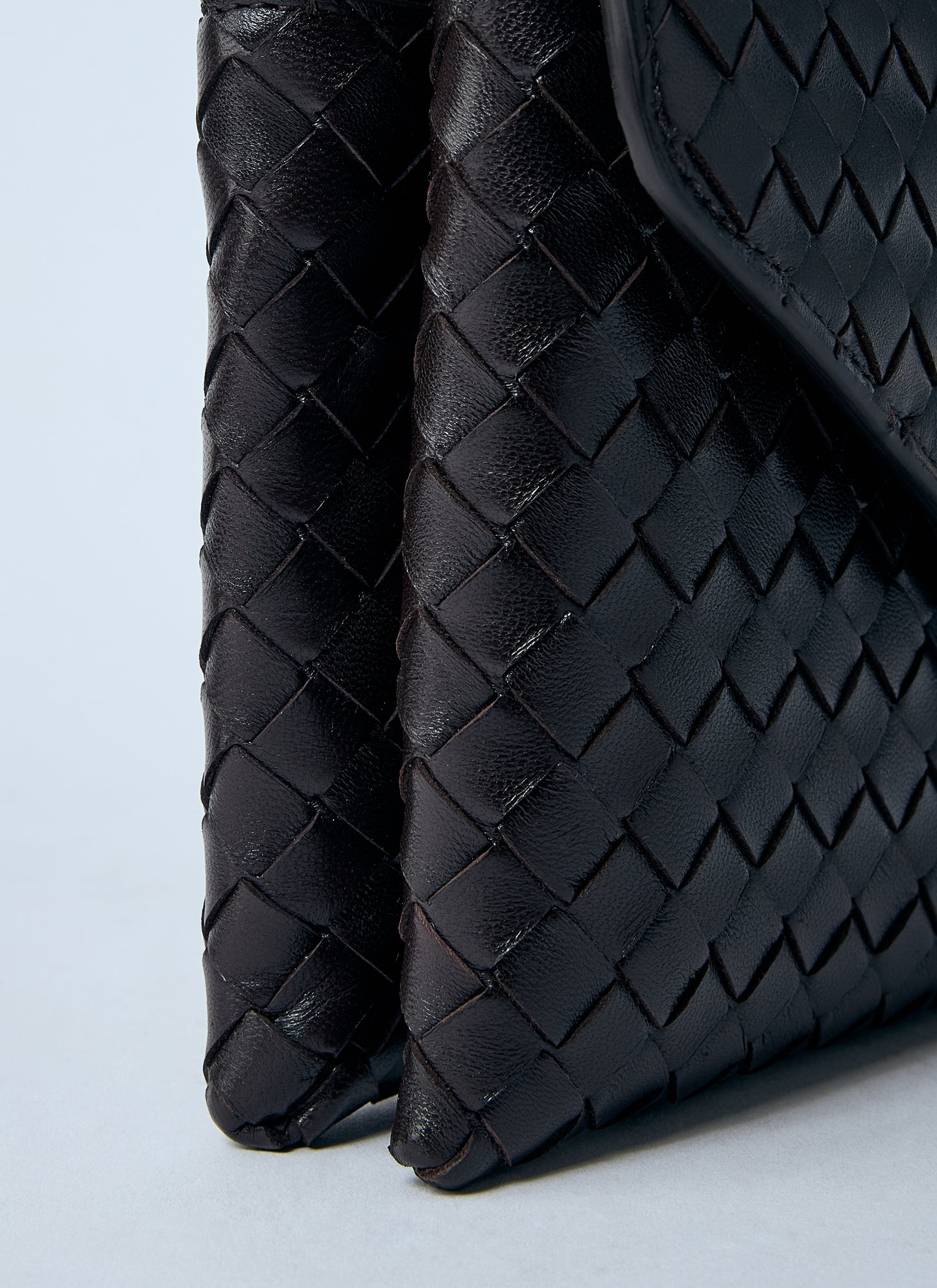 Bottega Veneta Women Knot Lock Crossbody Bag