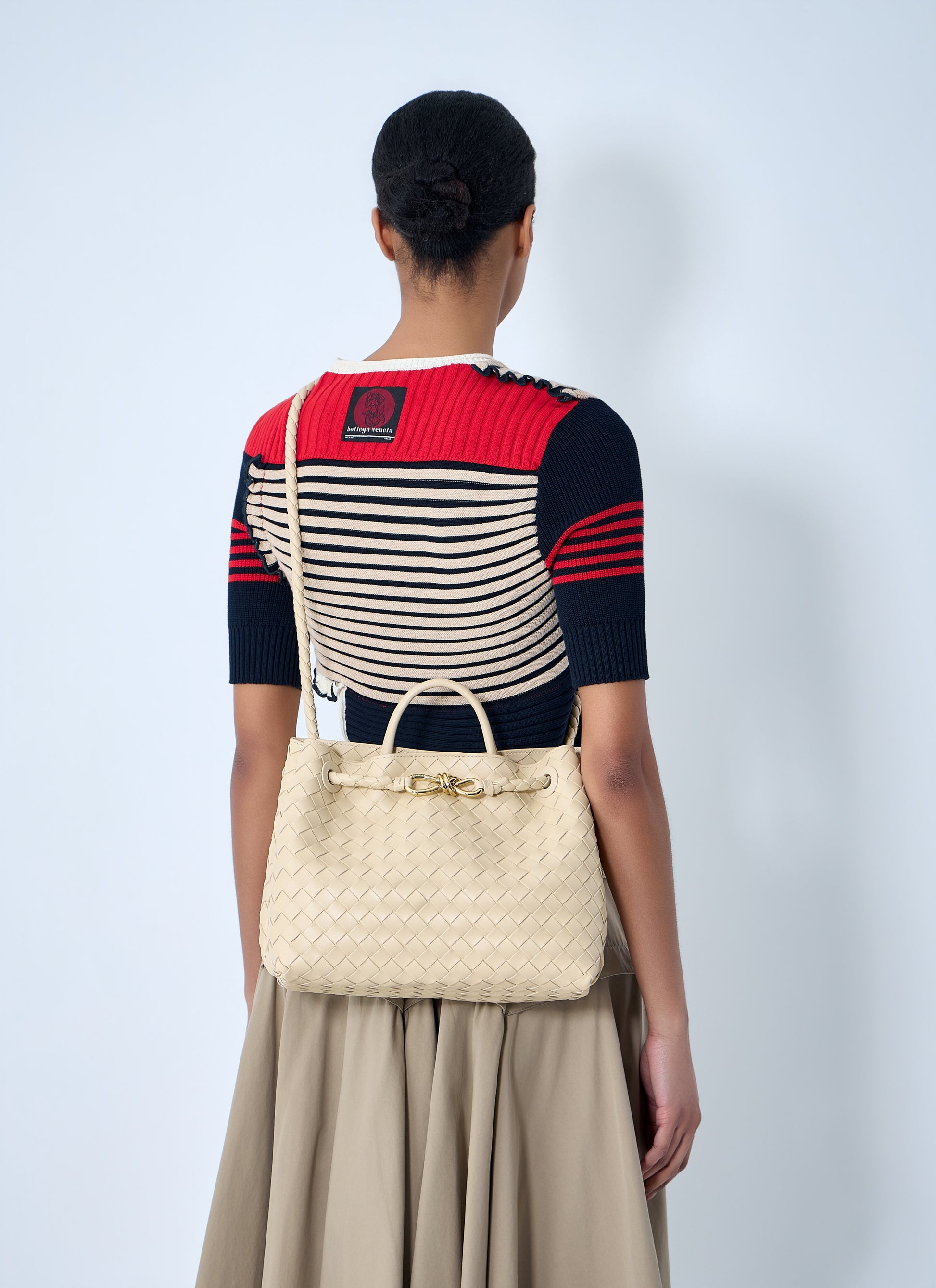 Bottega Veneta Women Andiamo Medium Handbag BOTTEGA VENETA