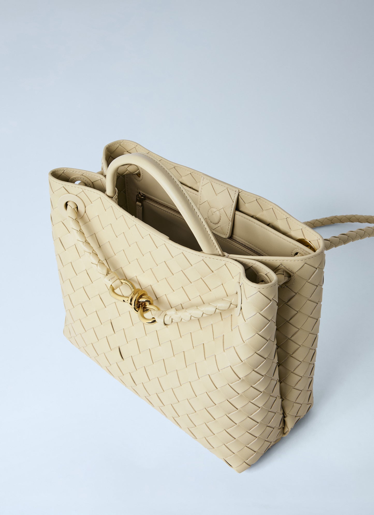 Bottega Veneta Women Andiamo Medium Handbag BOTTEGA VENETA