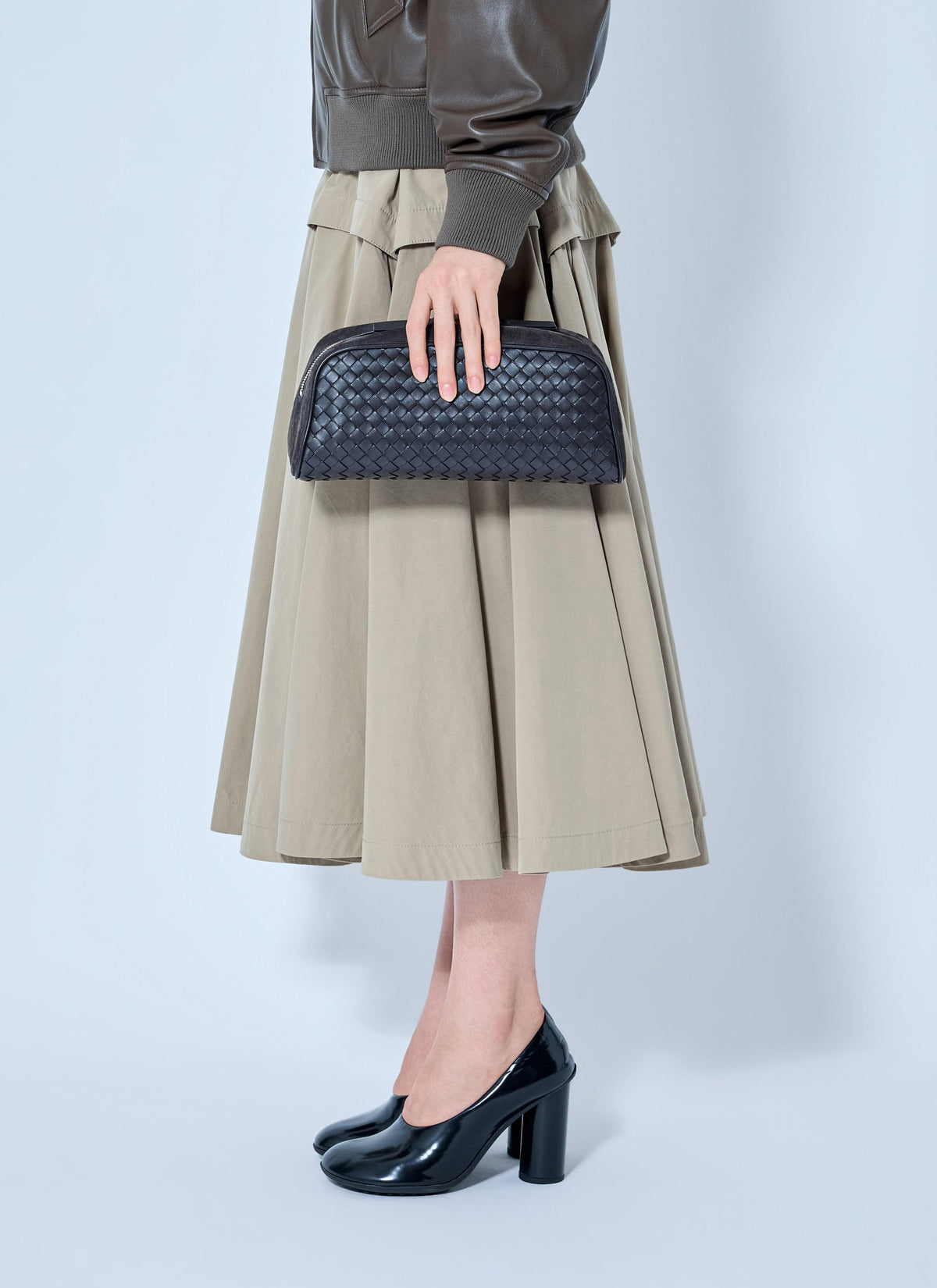 Bottega Veneta Women Large Nodo Leather Pouch BOTTEGA VENETA