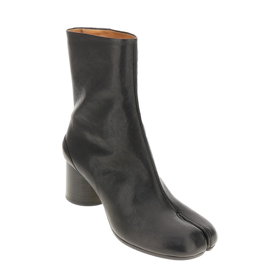 Maison Margiela Women 'Tabi' Leather Ankle Boots MAISON MARGIELA