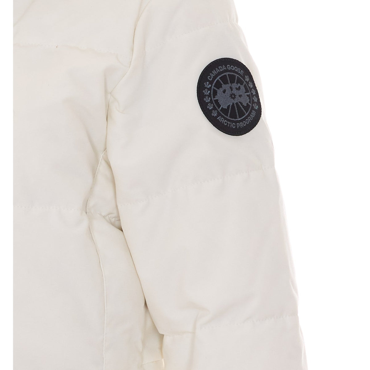 Canada Goose Women Chelsea Parka With Black Label CANADA GOOSE