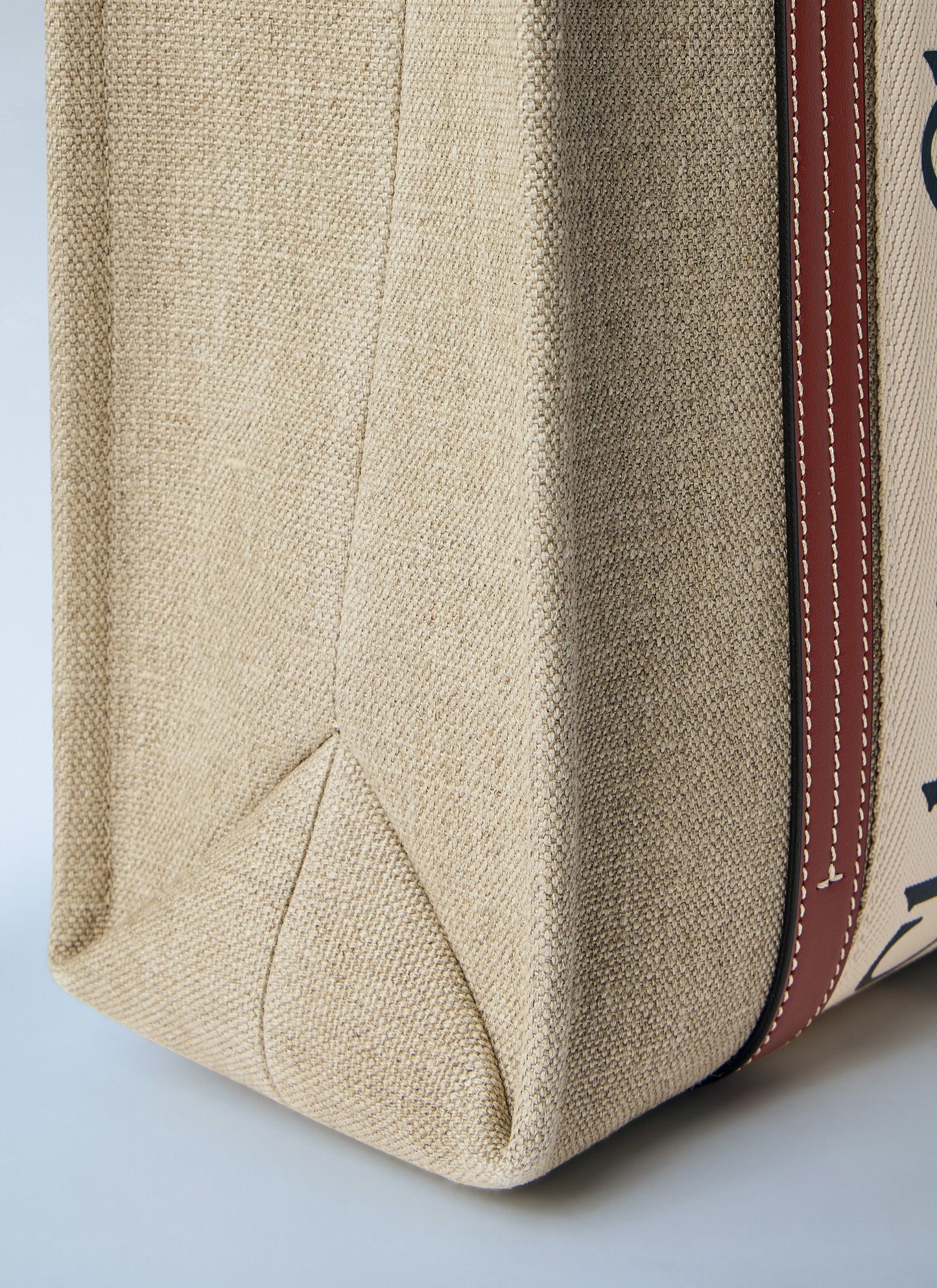 Chloé Women Medium Woody Tote Bag CHLOE