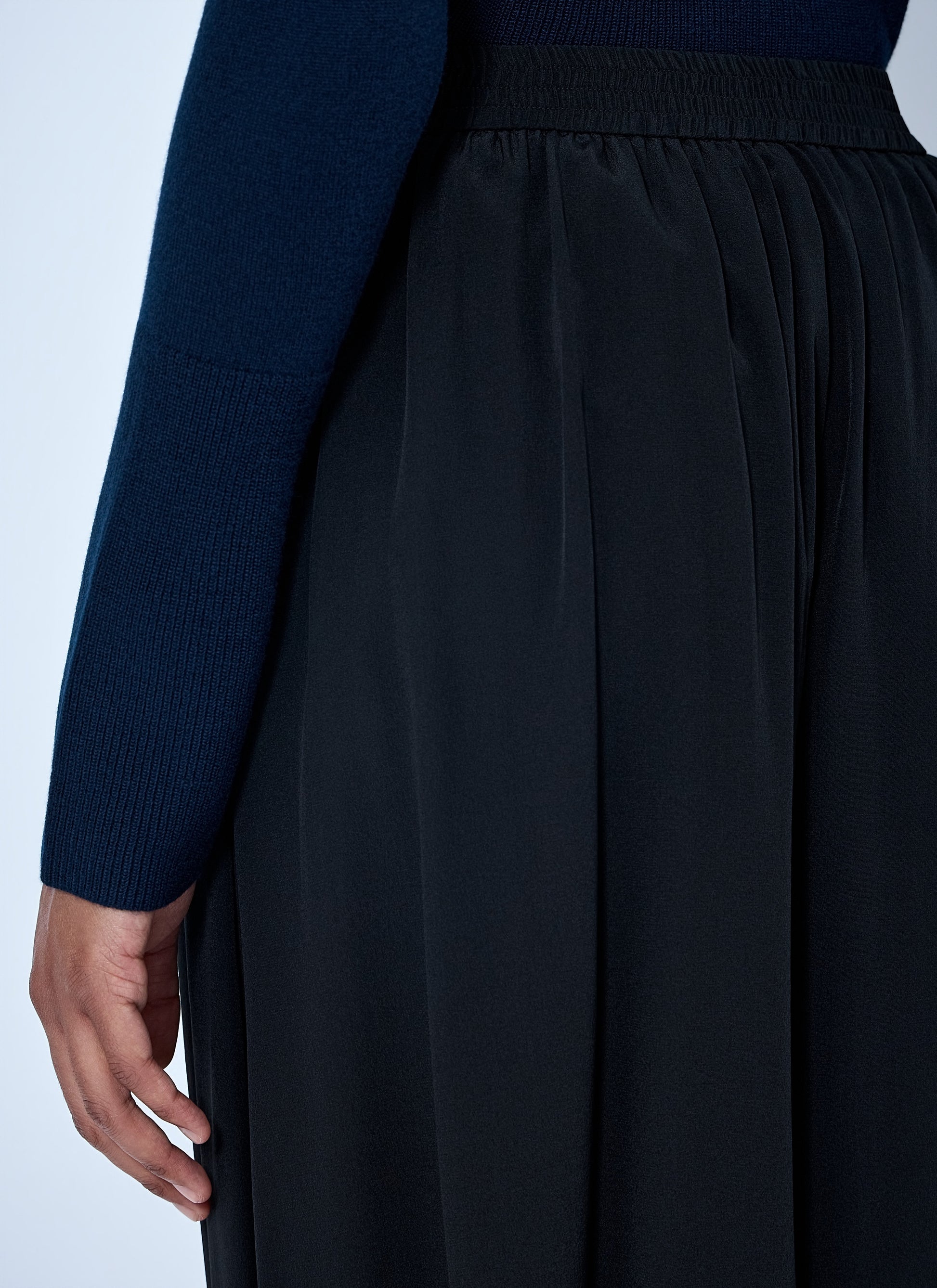 Chloé Women Fluid Pleated Pants In Crêpe De Chine CHLOE