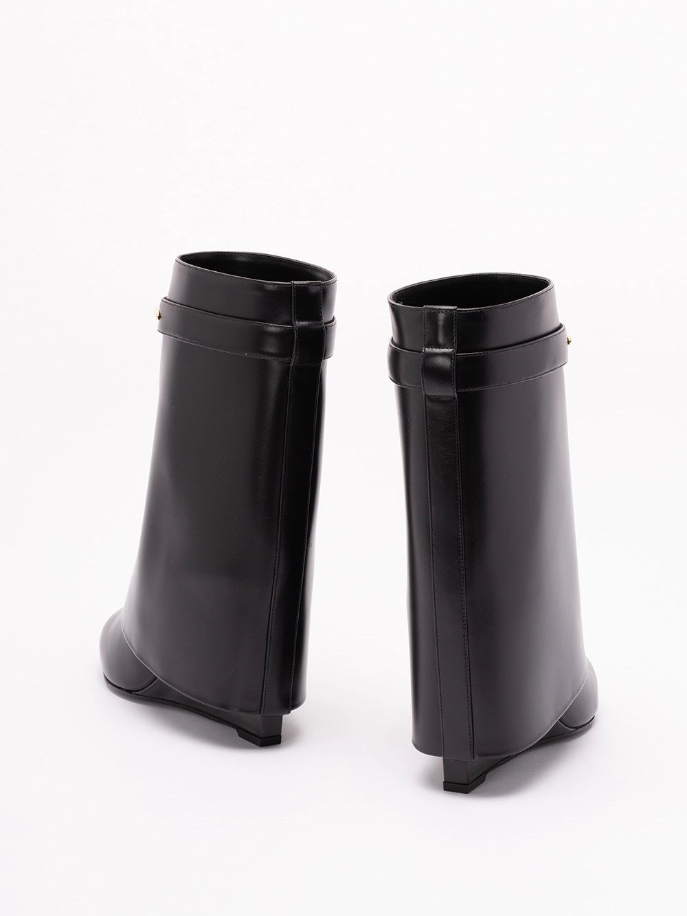 Givenchy Women `Shark Pinch` Ankle Boots GIVENCHY