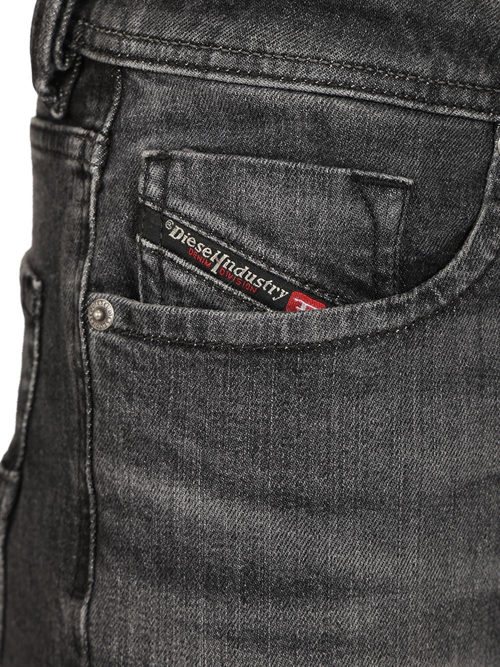 Diesel Men Regular "Larkee" Jeans DIESEL