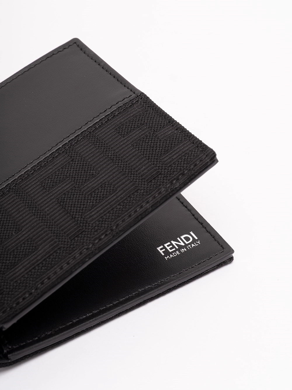 Fendi Men Wallet Bi-Fold FENDI