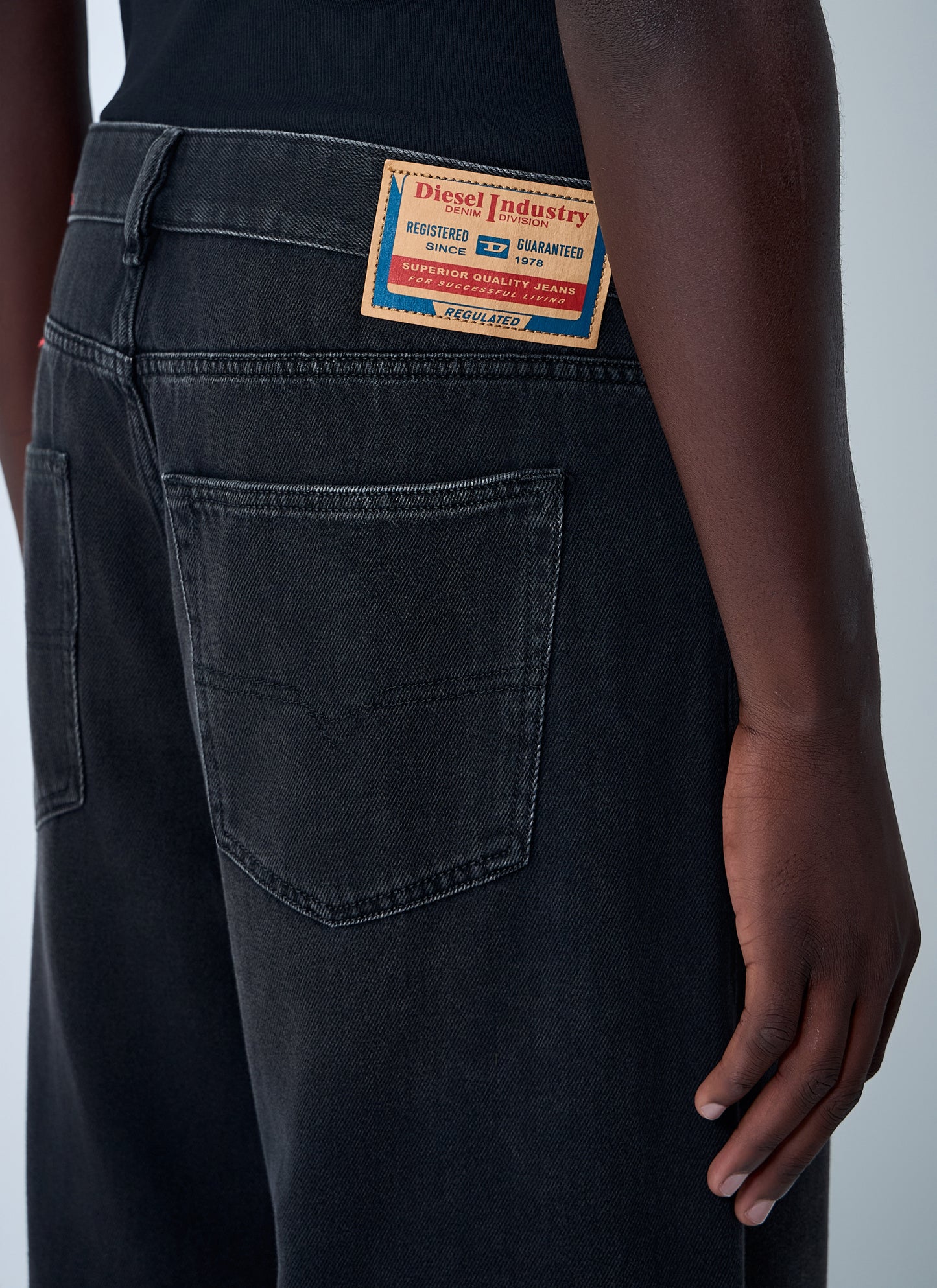 Diesel Men D-Rise Jeans DIESEL