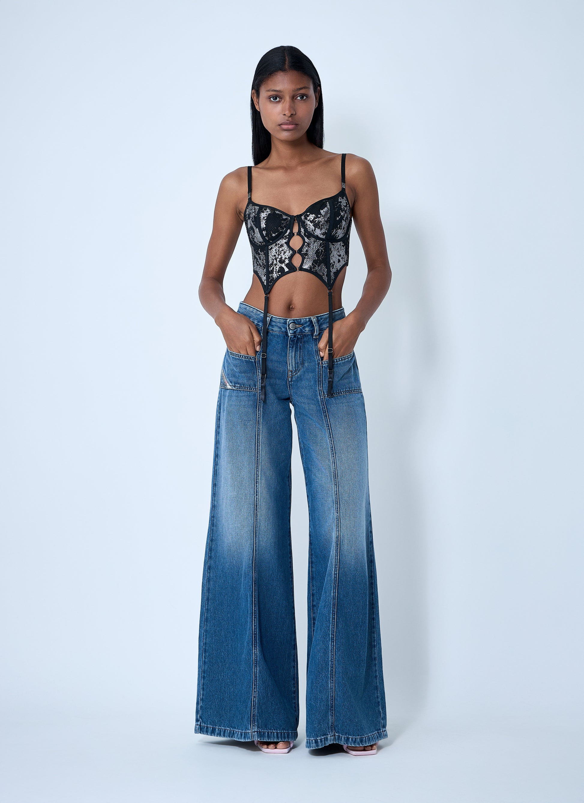 Diesel Women D-Akii Jeans DIESEL
