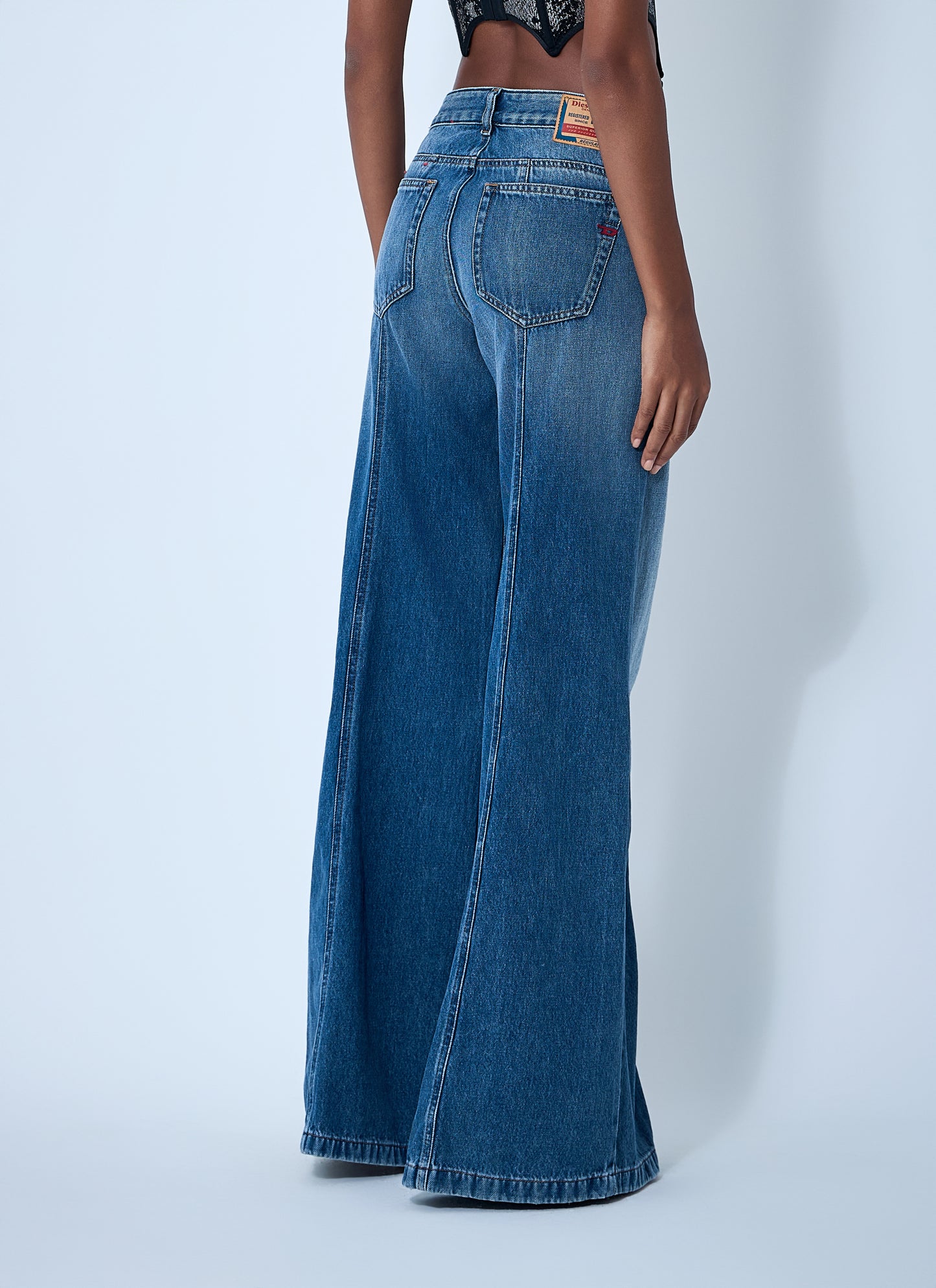 Diesel Women D-Akii Jeans DIESEL