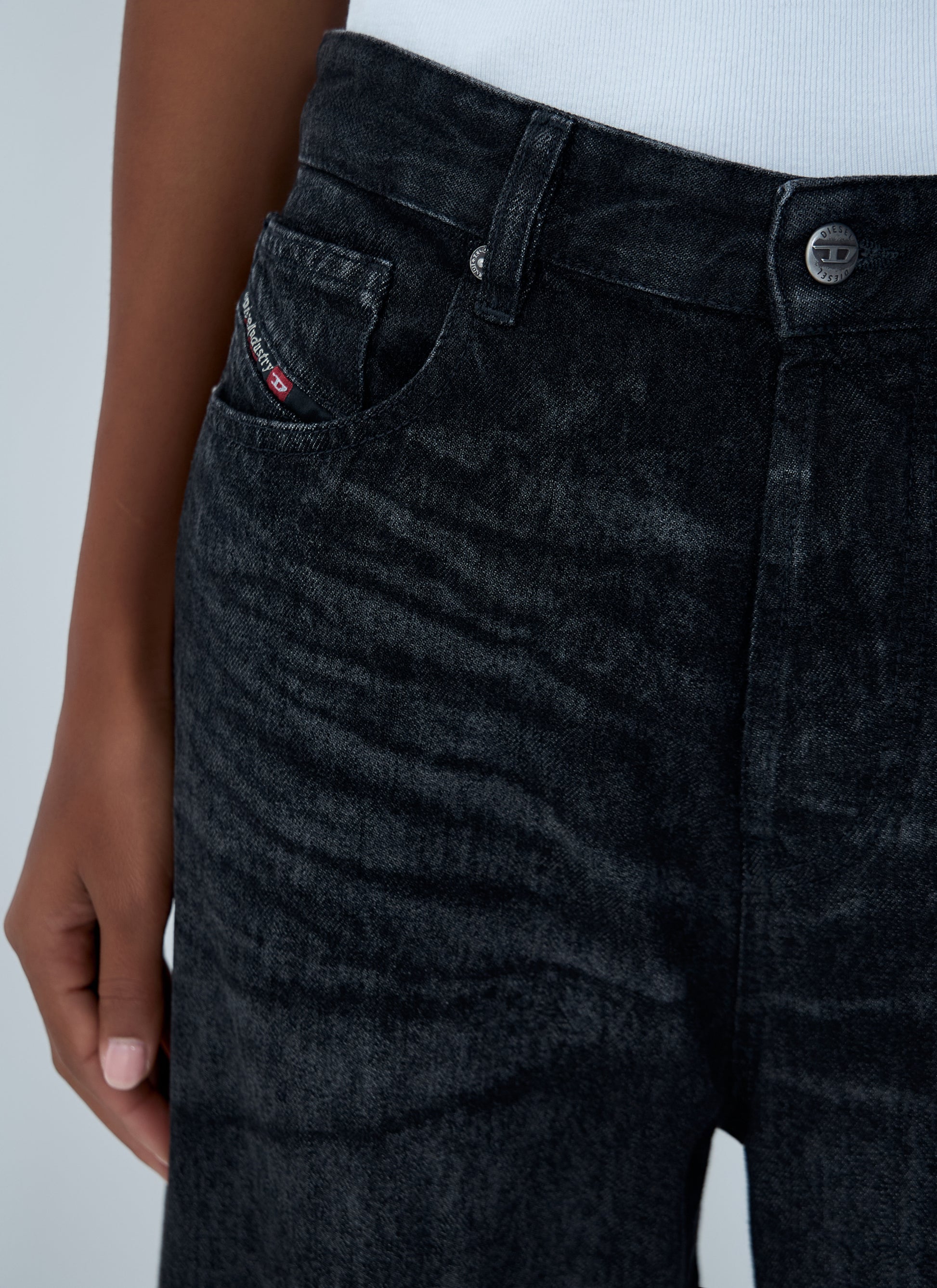 Diesel Women 1996 D-Sire-Fsh Jeans DIESEL