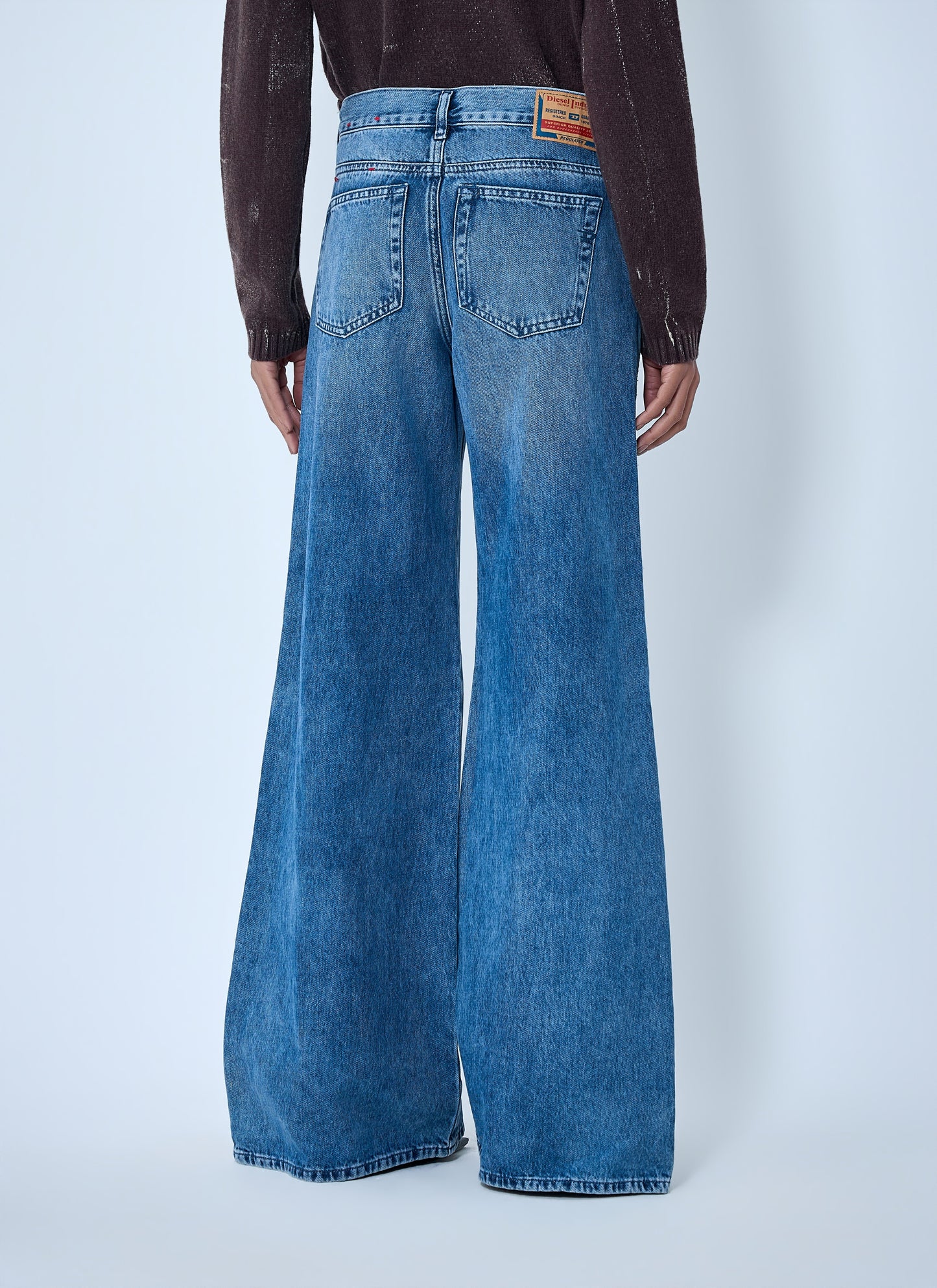 Diesel Women 1978 D-Akemi-S Jeans DIESEL