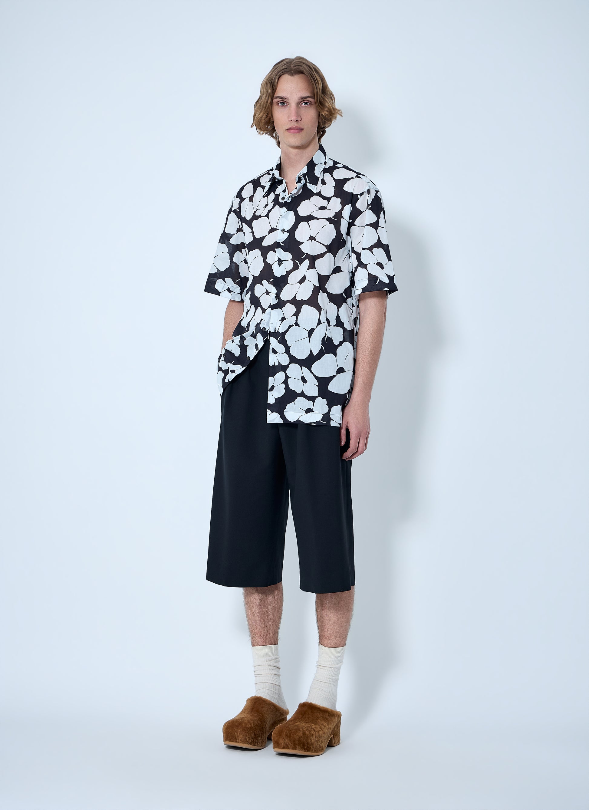 Dries Van Noten Men Pleated Wool Knee-Length Trousers DRIES VAN NOTEN