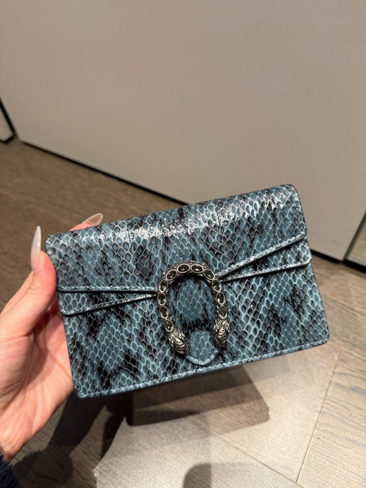 Gucci Women Pre-Loved Bag Very Good Condition GUCCI