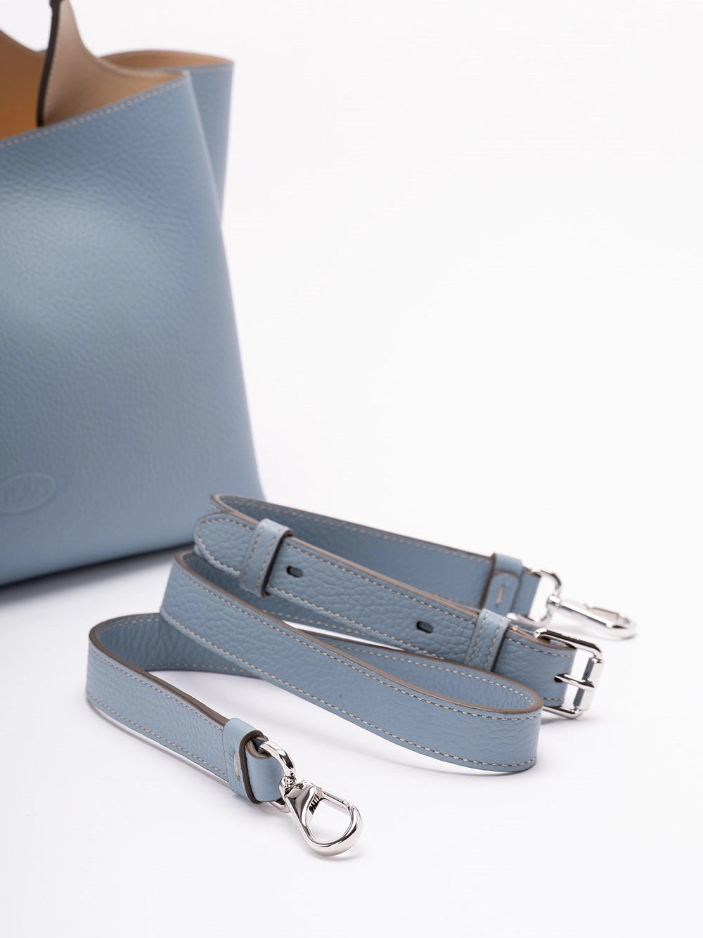 Tod's Women Mini Bag In Leather