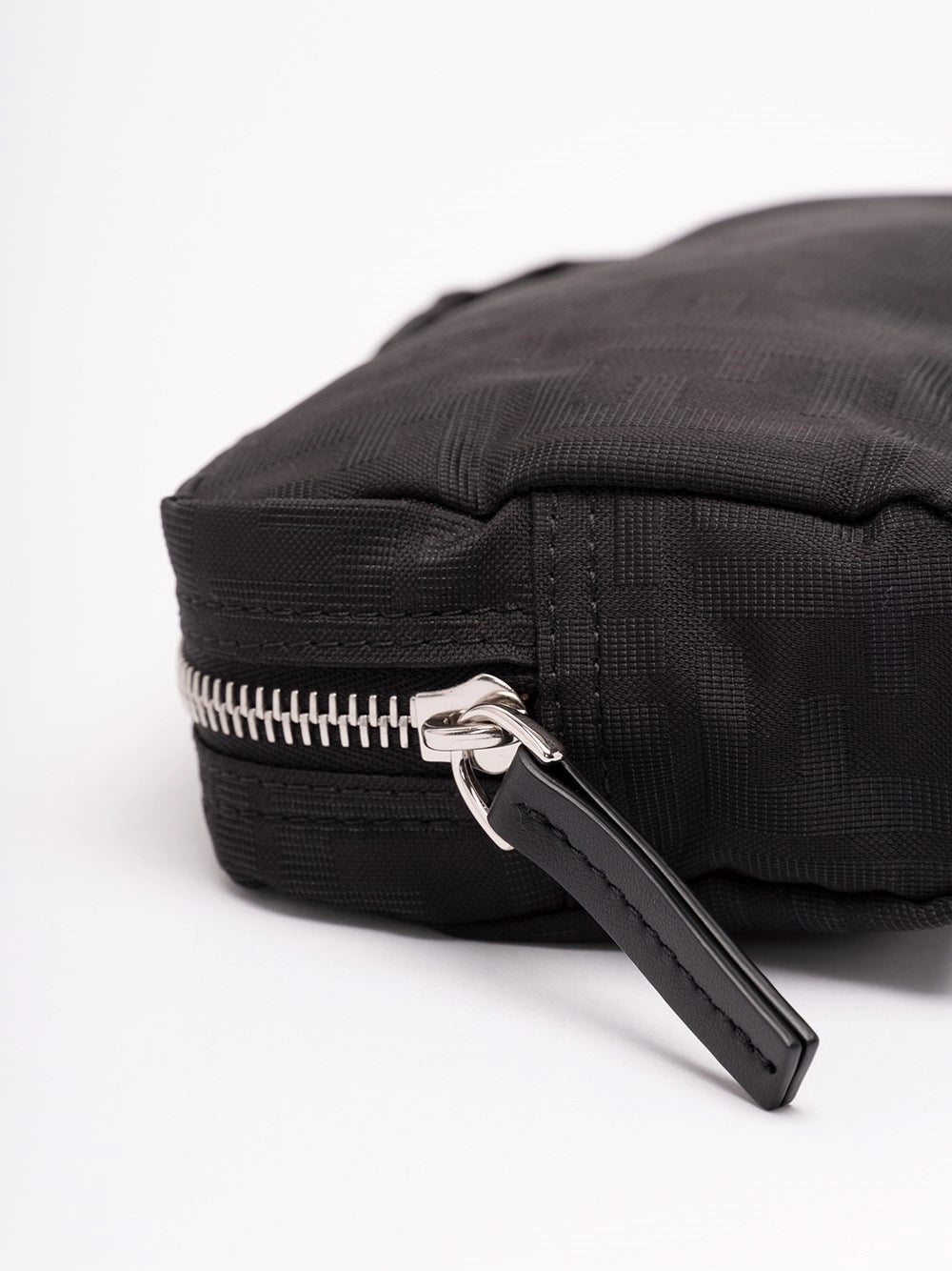 Fendi Men Micro Beauty Case FENDI