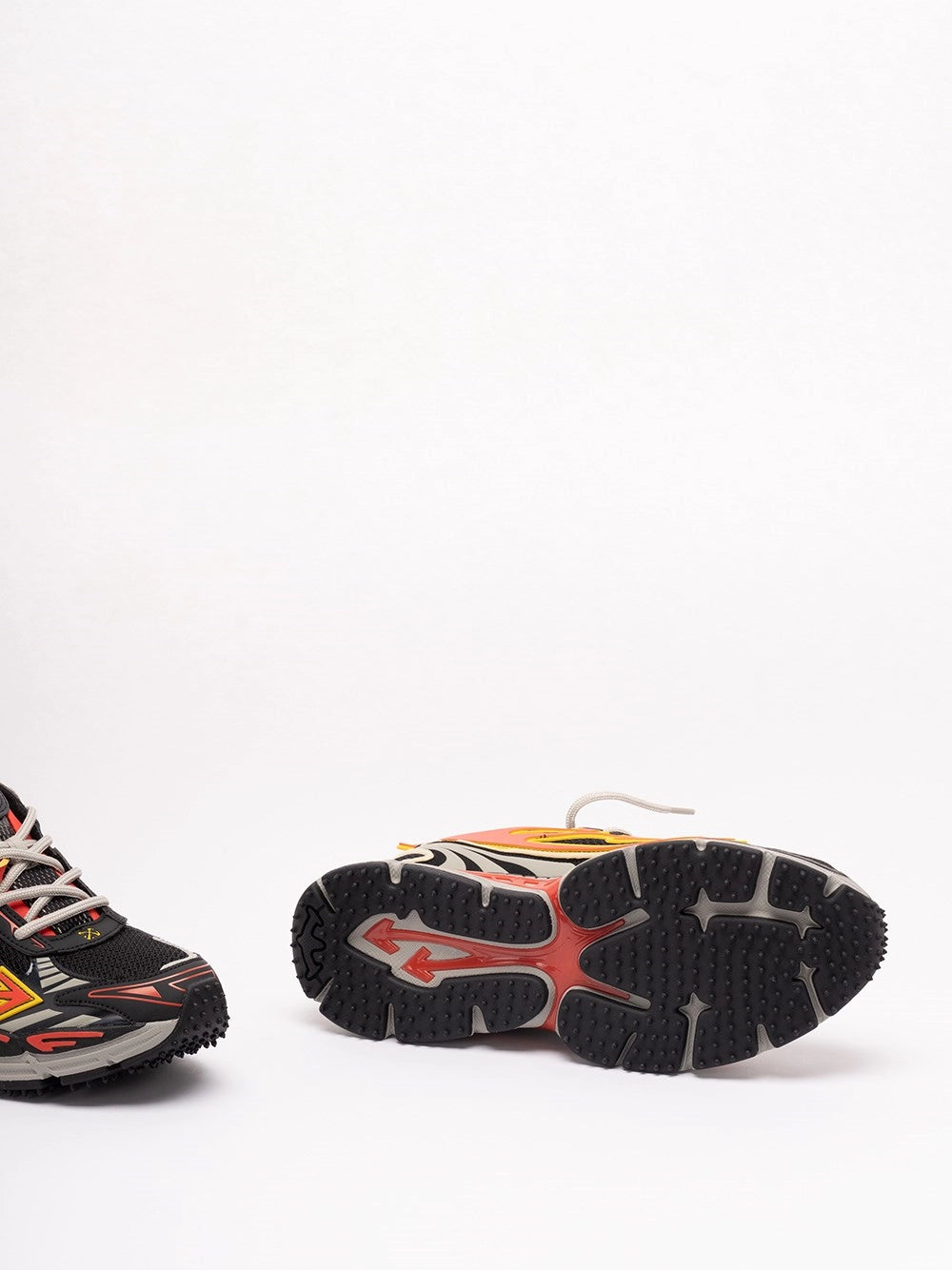 Off White Men `Ow Be Right Back Mesh` Sneakers OFF-WHITE