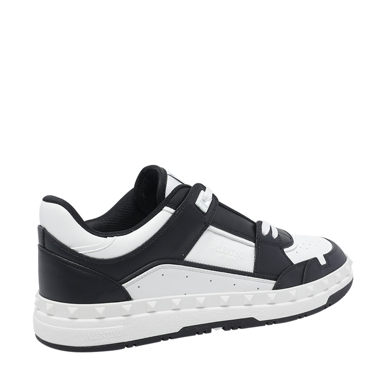 Valentino Garavani Men Freedots Sneakers VALENTINO GARAVANI